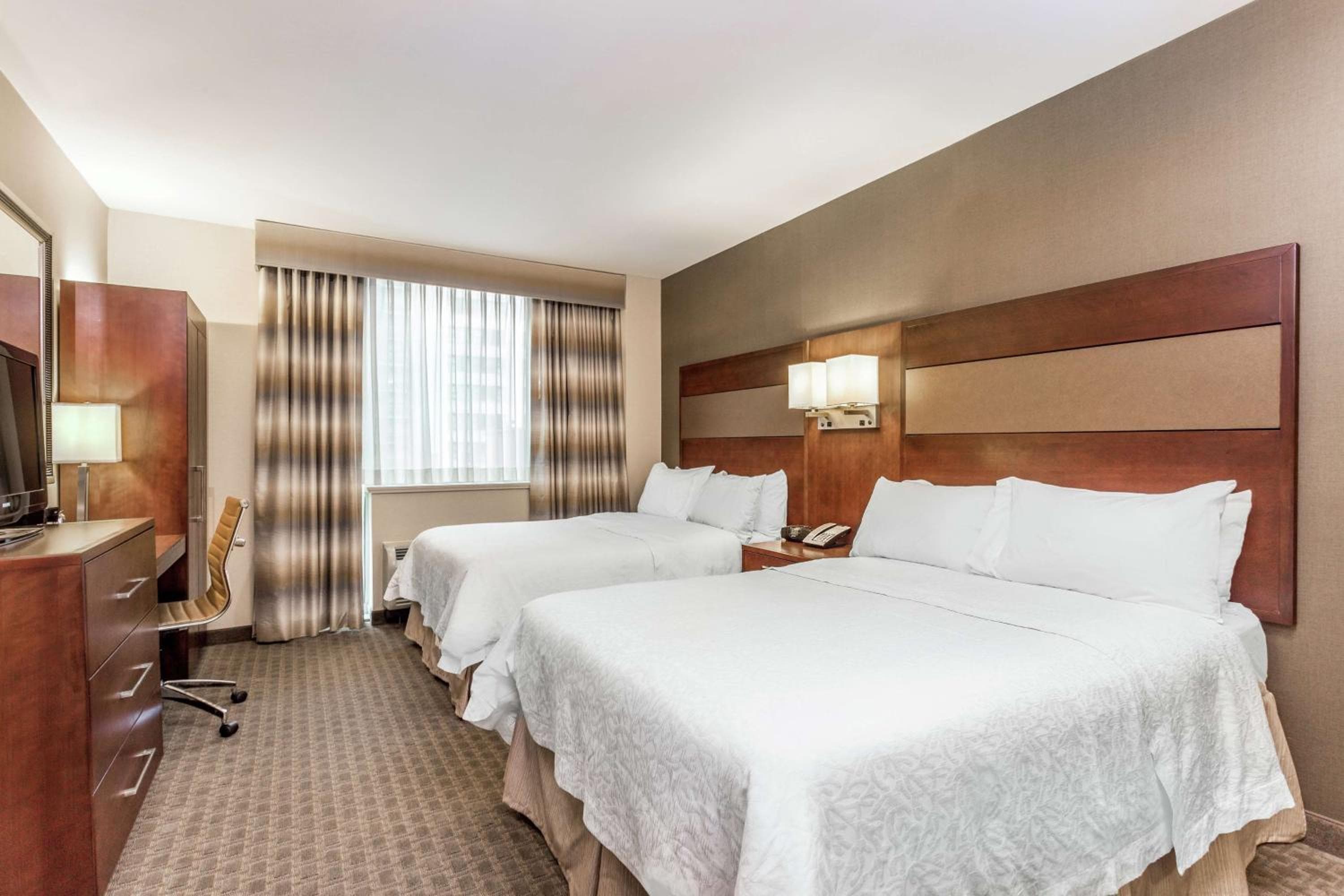 Hampton Inn Manhattan Grand Central — 5