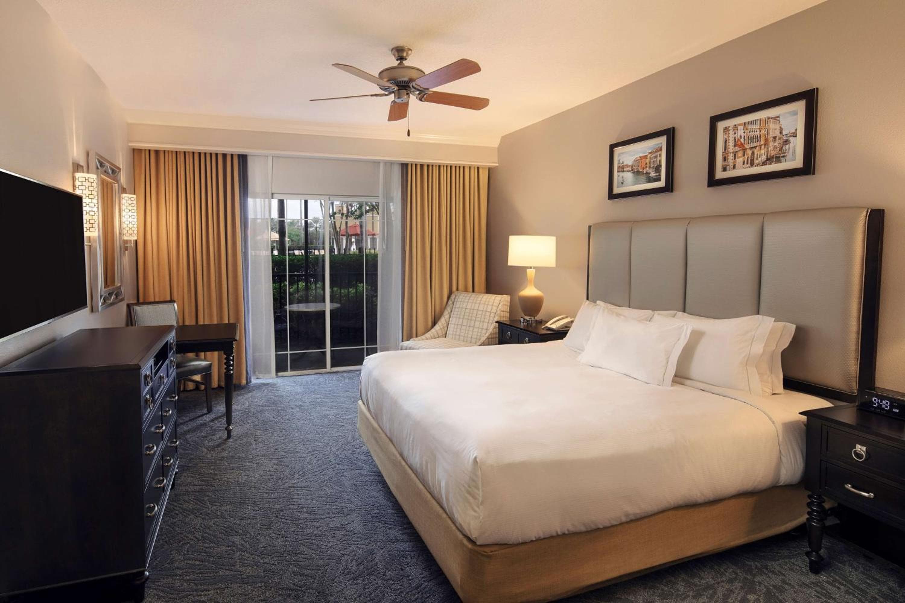 Hilton Grand Vacations Club Tuscany Village Orlando — 23