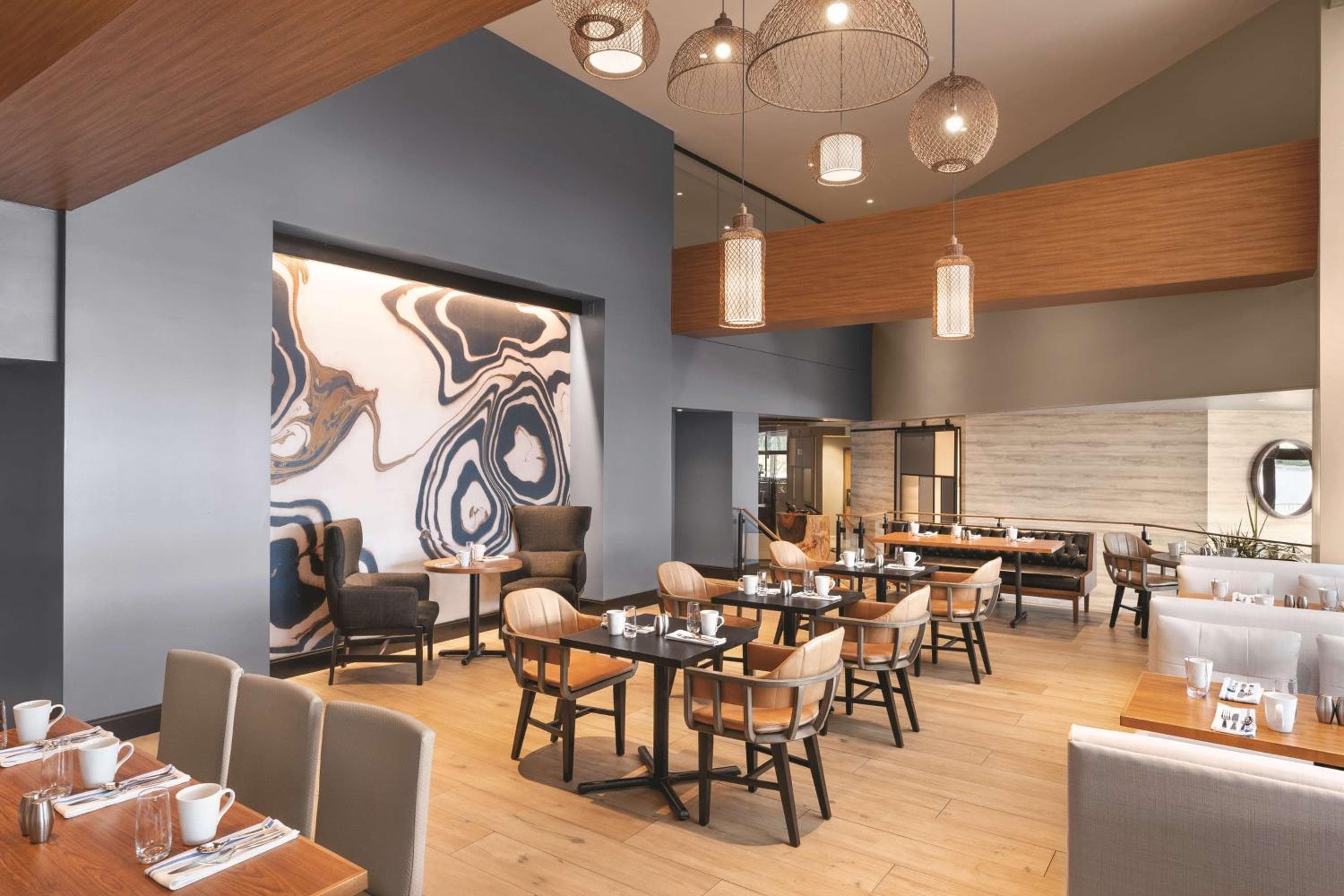 DoubleTree by Hilton Tampa Rocky Point Waterfront — 16