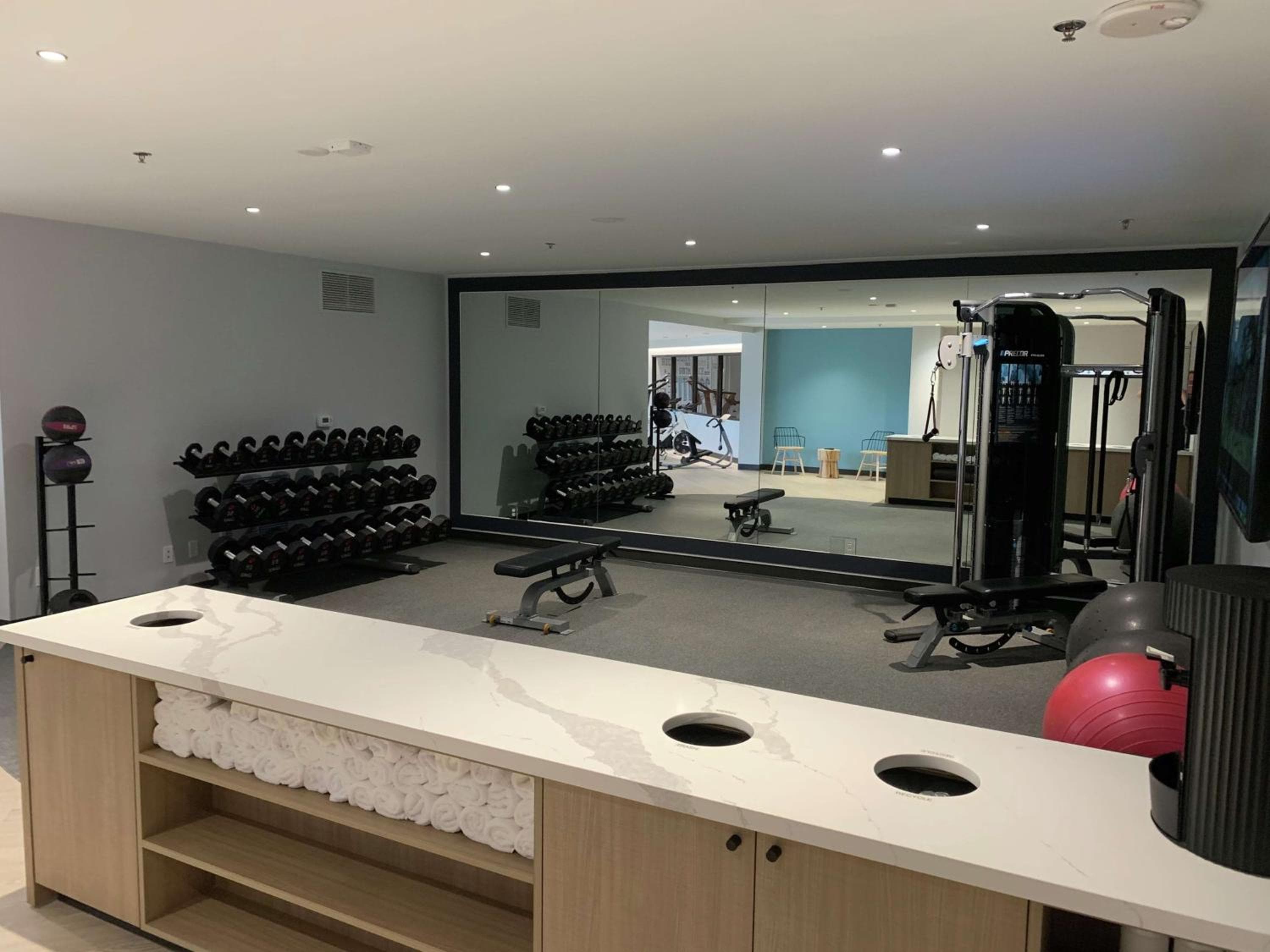 DoubleTree by Hilton Tampa Rocky Point Waterfront — 20