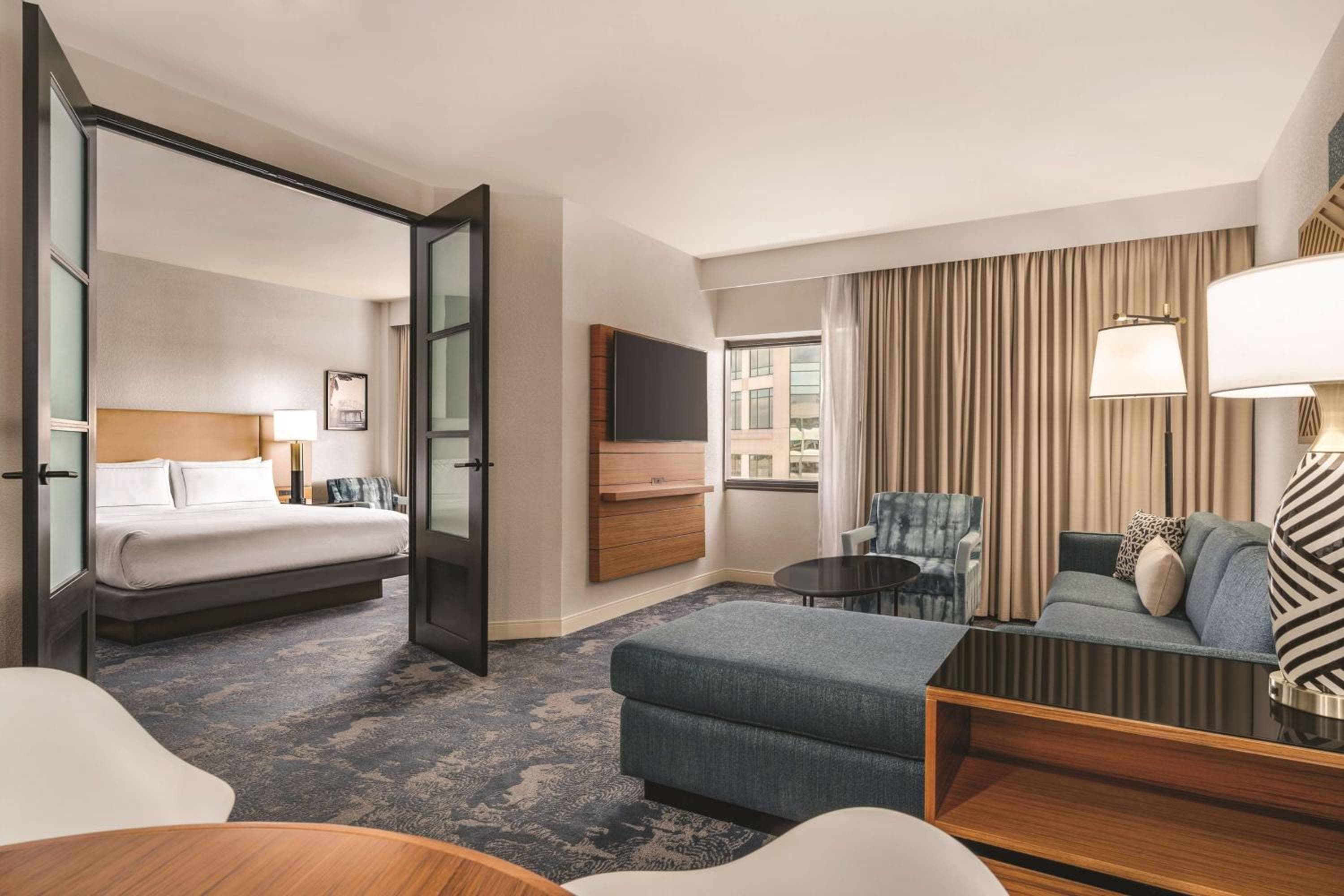 DoubleTree by Hilton Tampa Rocky Point Waterfront — 21