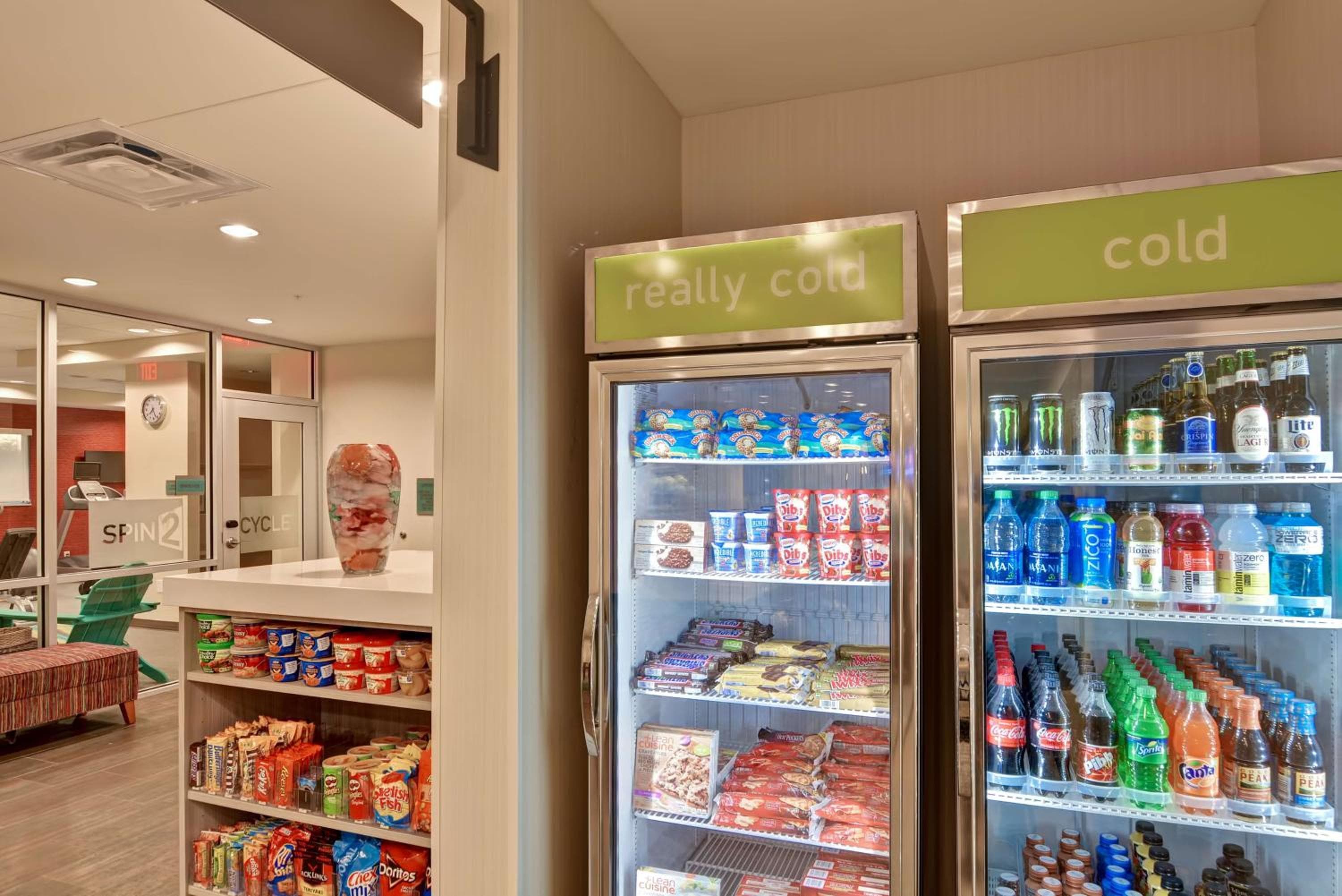 Home2 Suites By Hilton Tampa USF vicino a Busch Gardens — 27