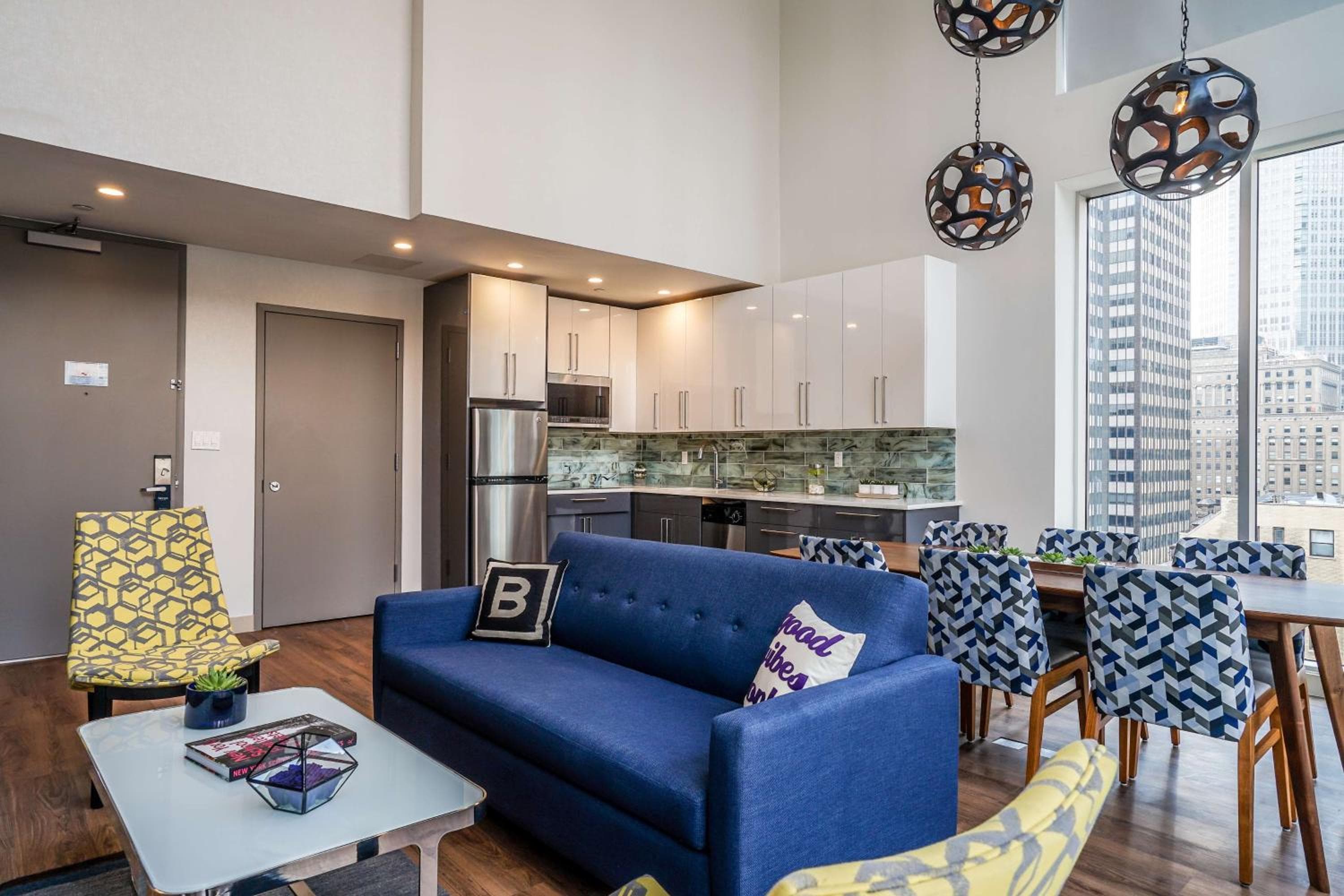 Il Bernic Hotel New York City, Collezione di arazzi di Hilton — 18
