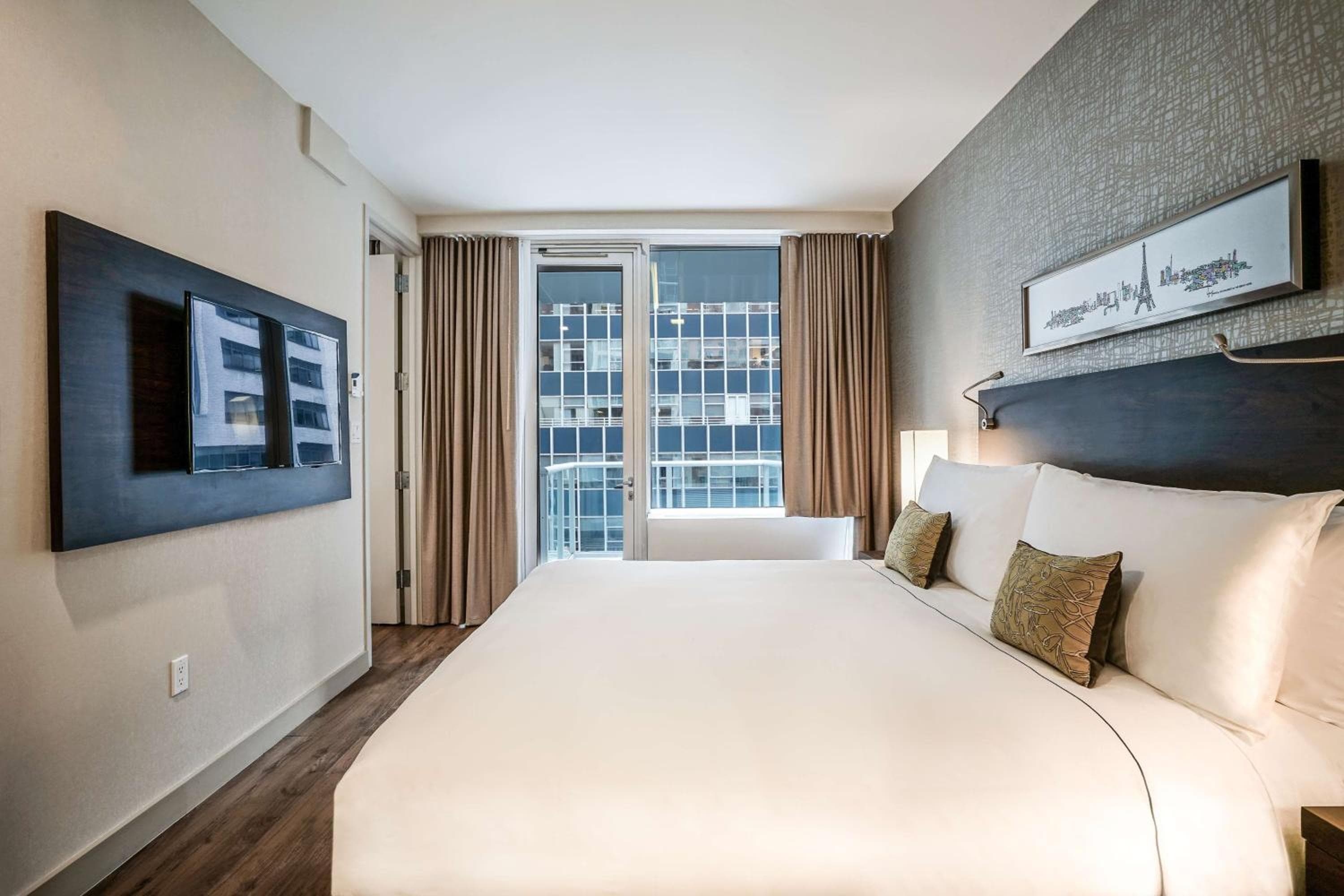 Il Bernic Hotel New York City, Collezione di arazzi di Hilton — 13