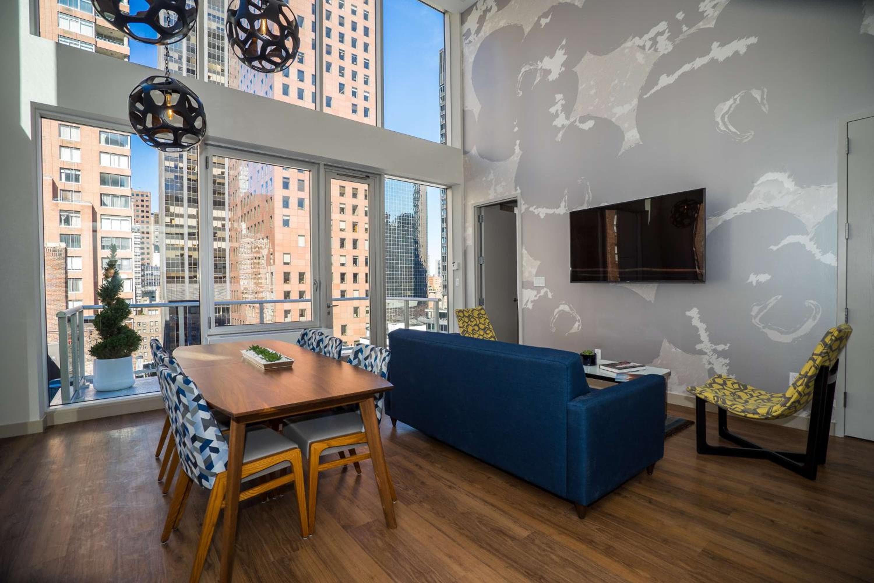 Il Bernic Hotel New York City, Collezione di arazzi di Hilton — 19