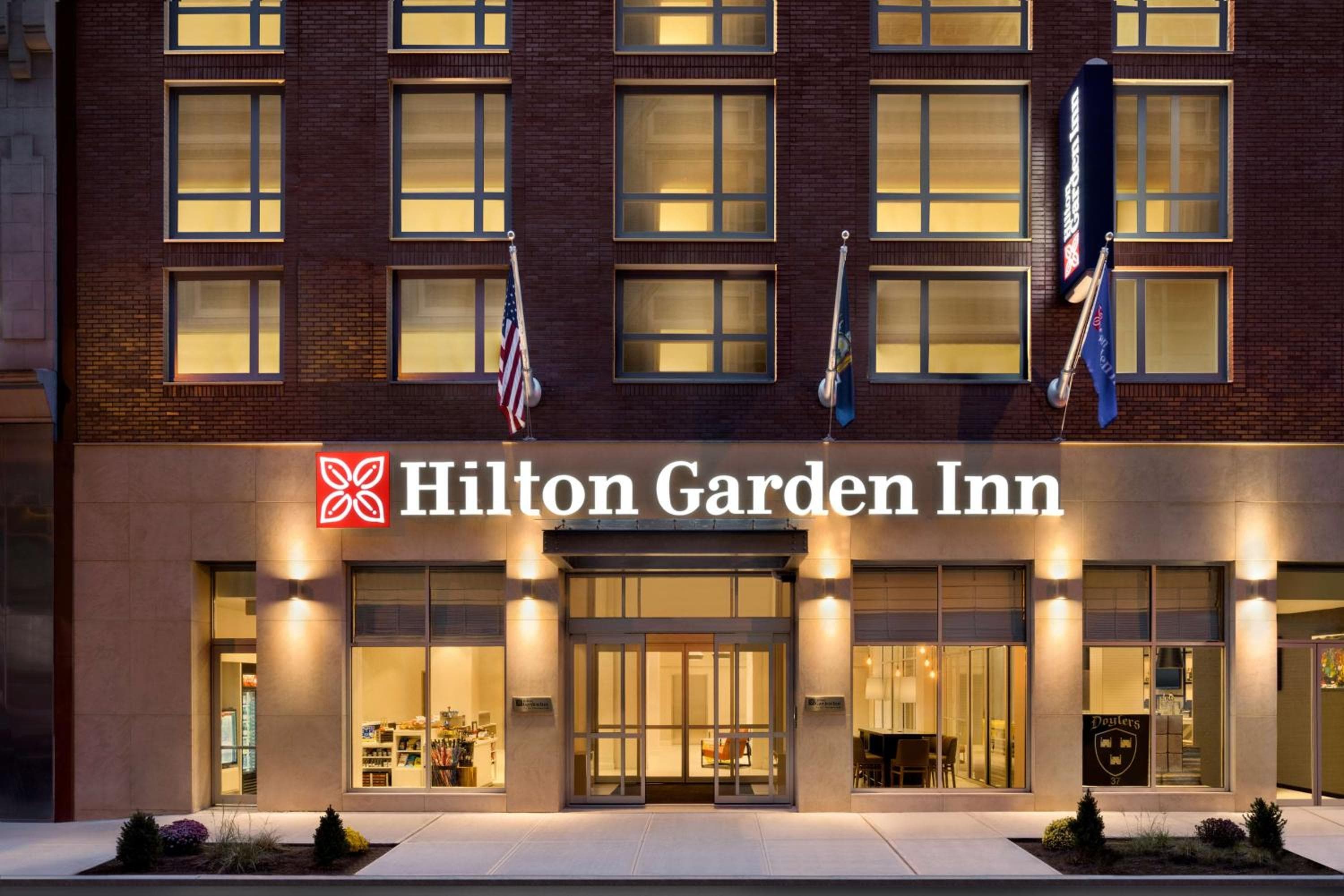 Hilton Garden Inn New York Times Square South — 1
