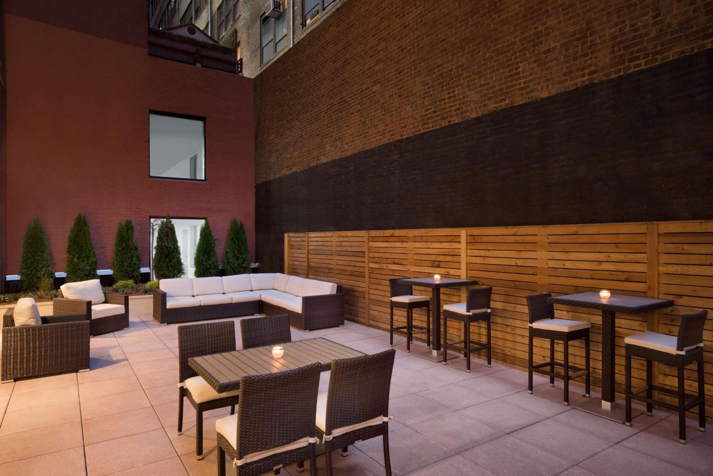 Hilton Garden Inn New York Times Square South — 9