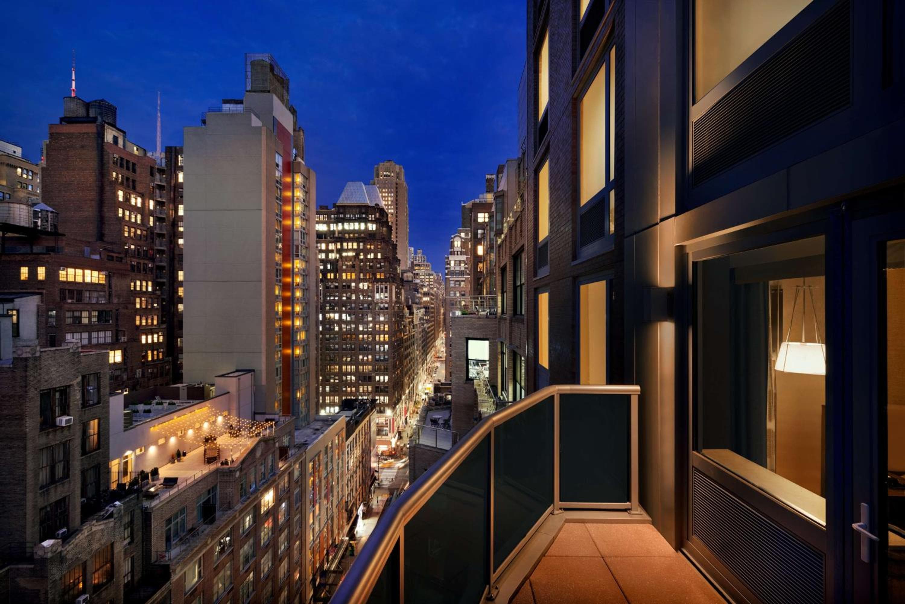 Hilton Garden Inn New York Times Square South — 24
