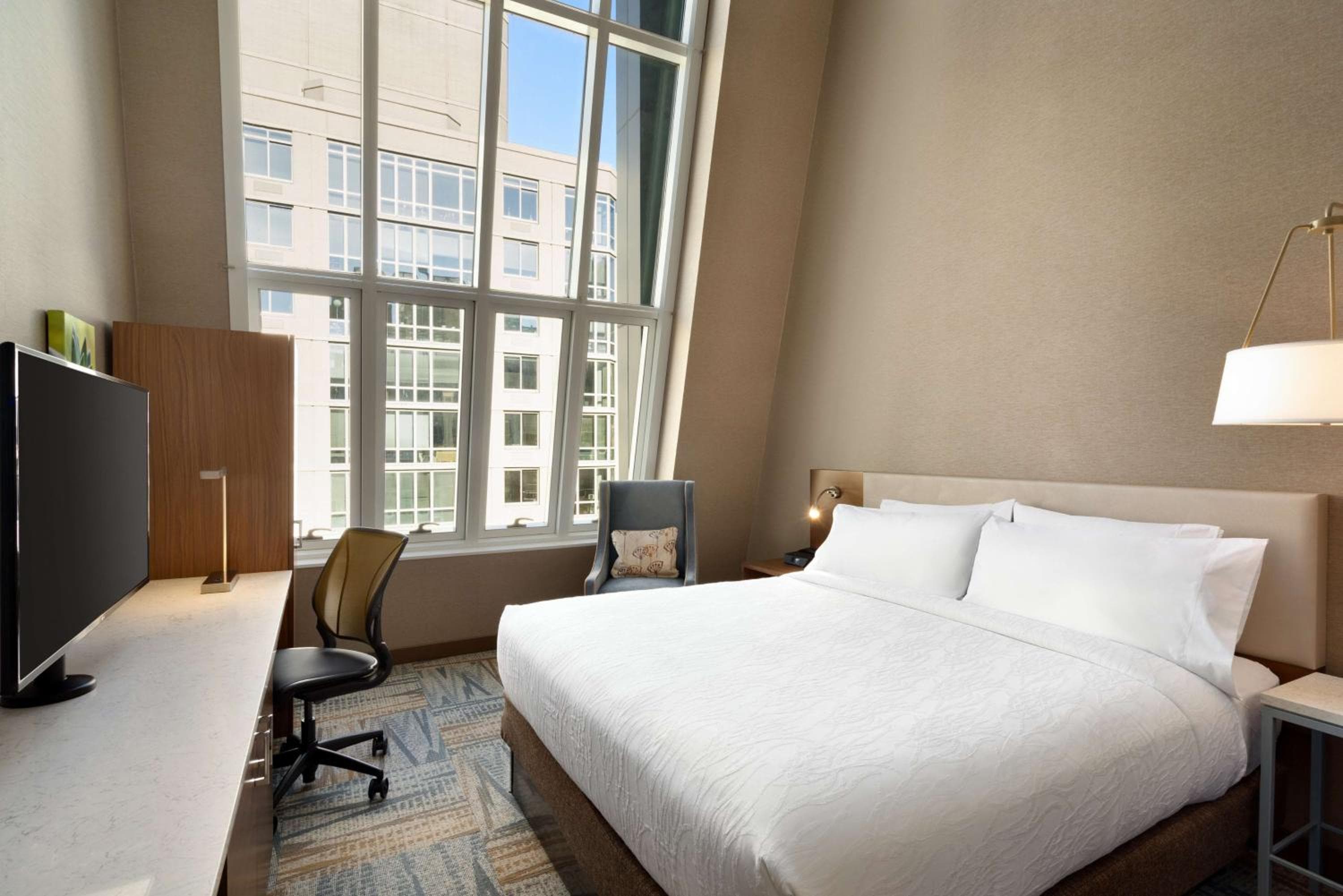 Hilton Garden Inn New York Times Square South — 30