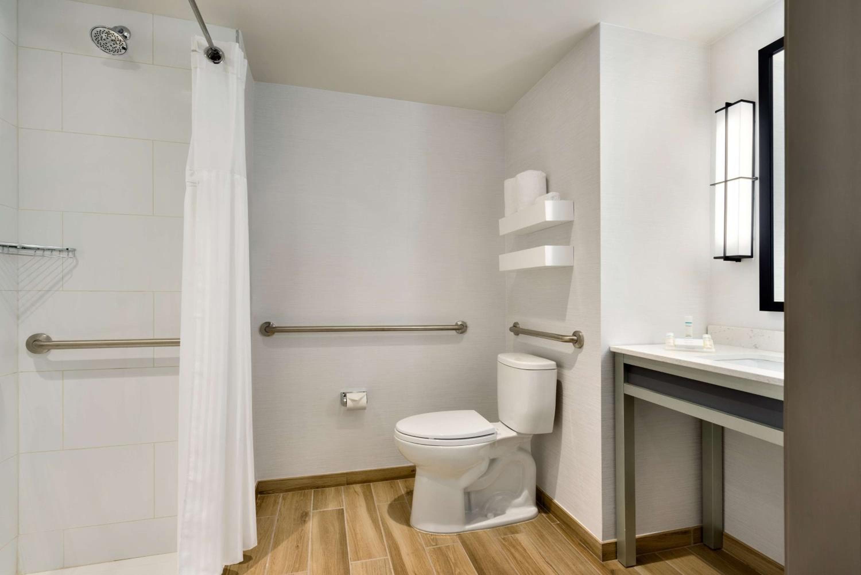 Hilton Garden Inn New York Times Square South — 18