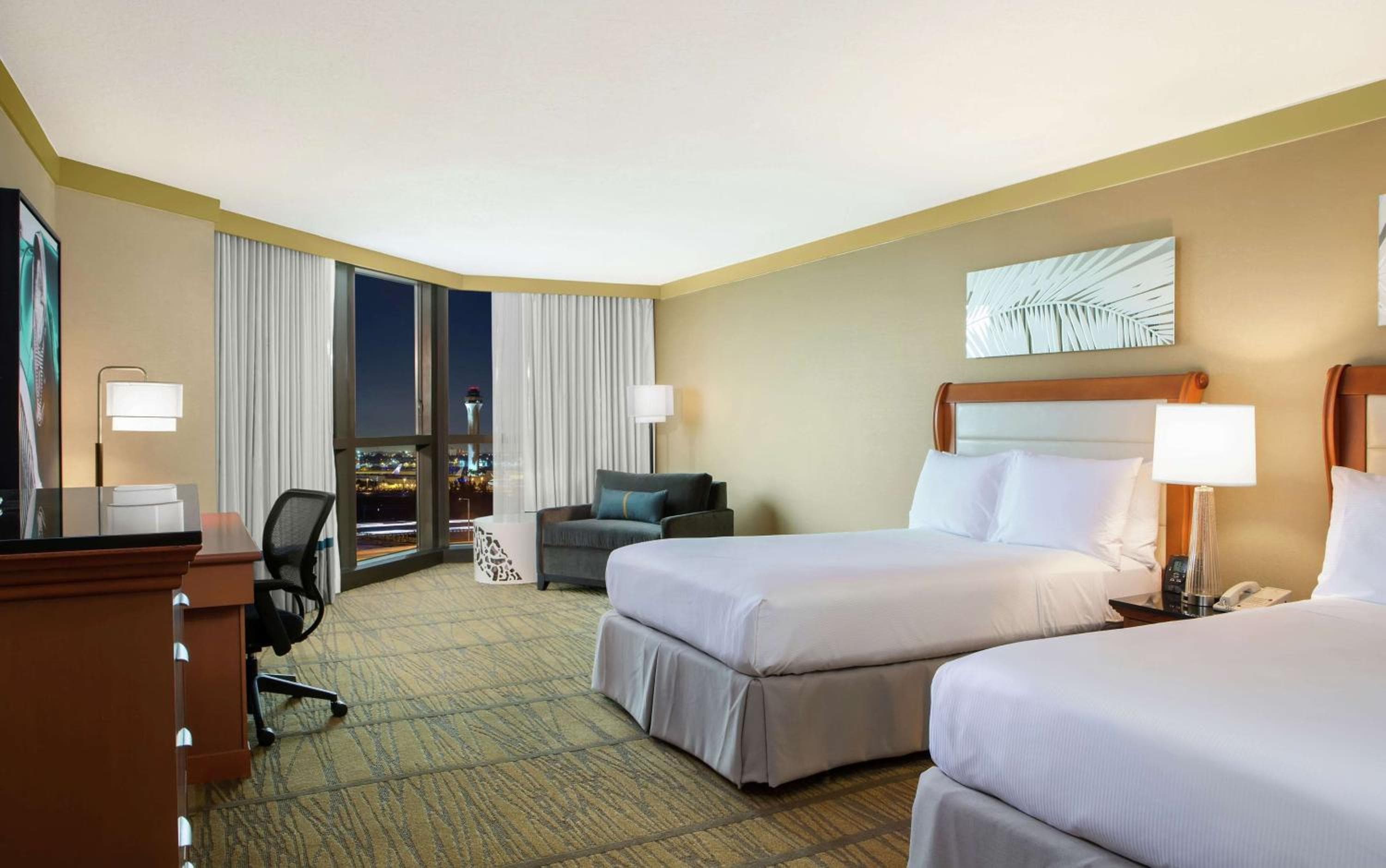 DoubleTree by Hilton Hotel Miami Airport & Convention Center — 20
