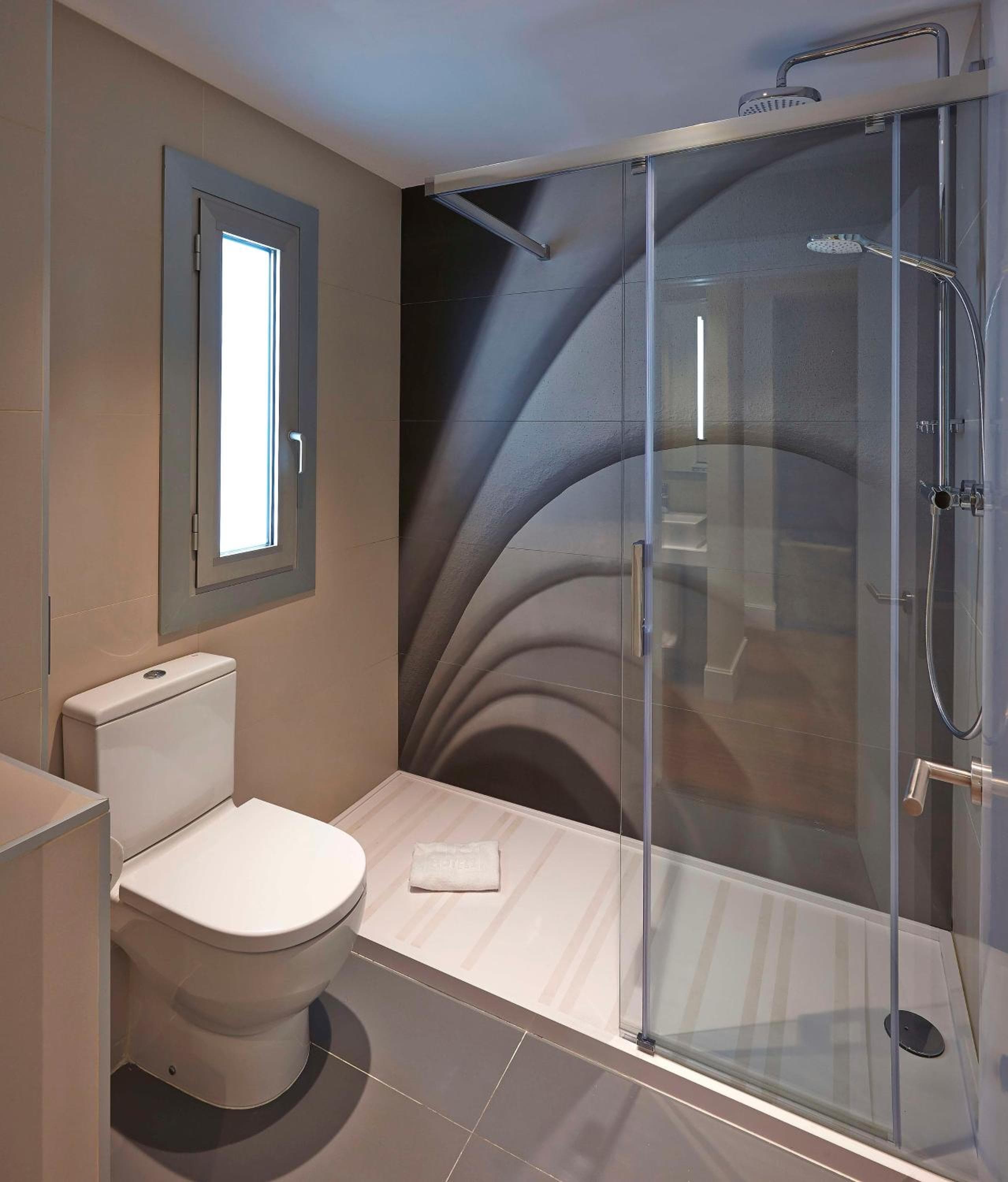 NH Sants Barcelona — 30