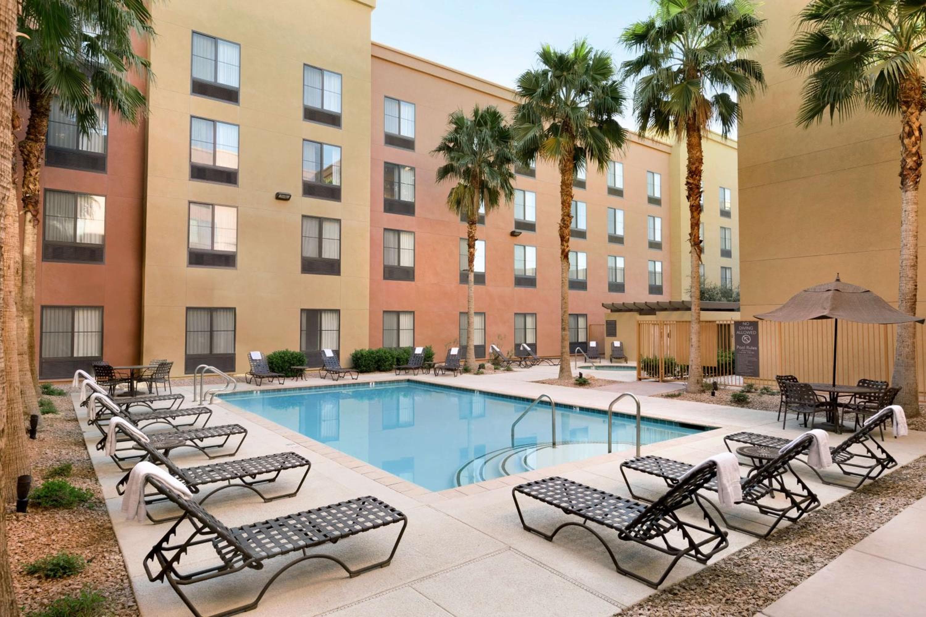 Homewood Suites by Hilton Las Vegas Aeropuerto — 19