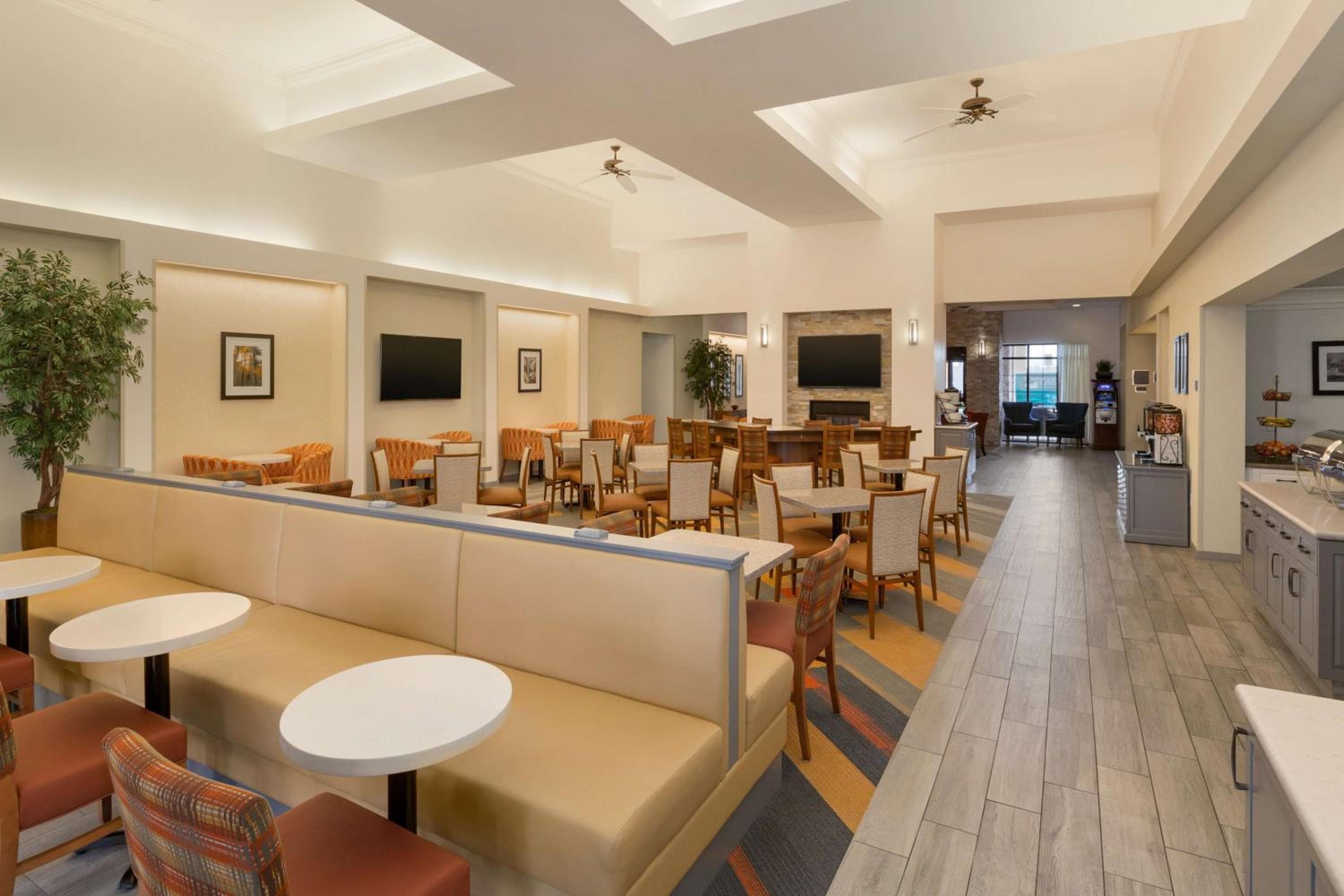 Homewood Suites by Hilton Las Vegas Aeropuerto — 26