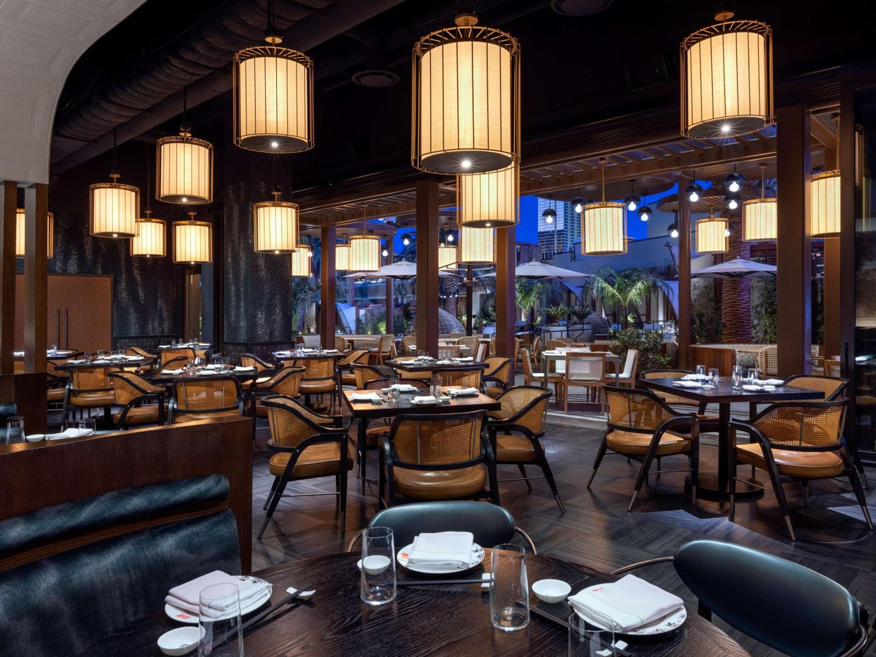 Conrad Las Vegas im Resorts World — 16
