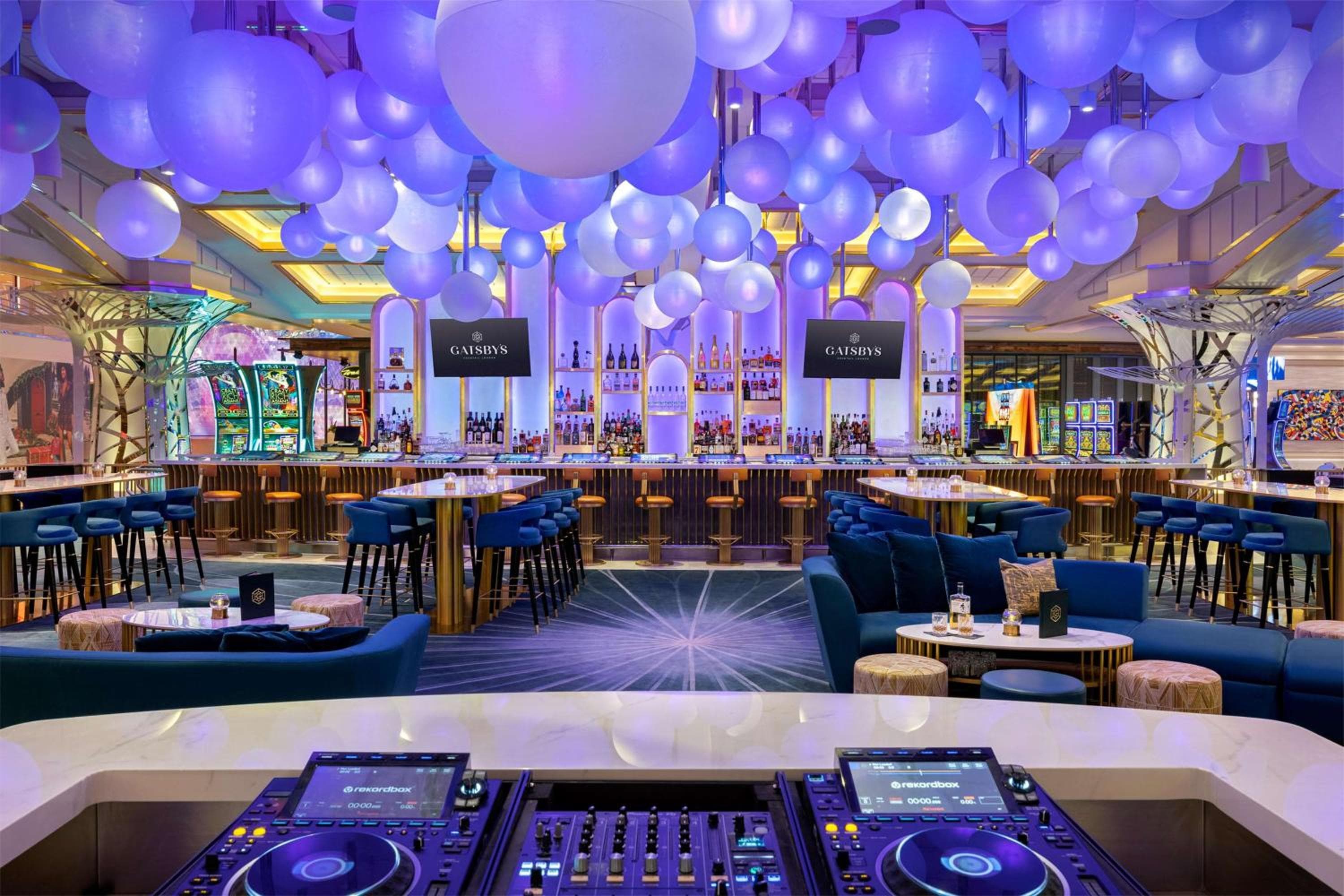 Conrad Las Vegas im Resorts World — 23