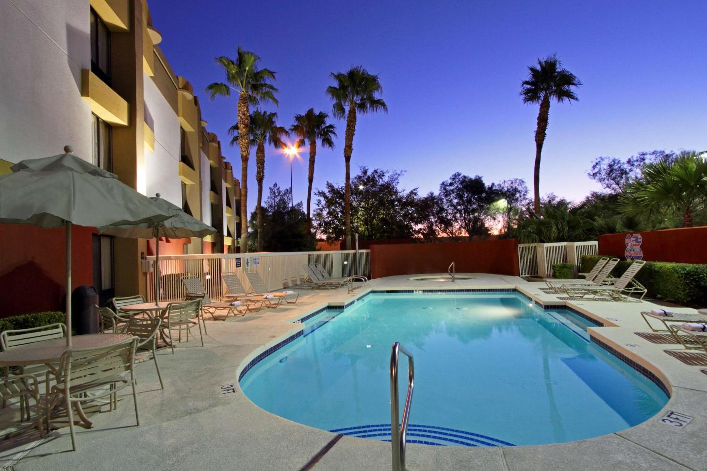 Hampton Inn Las Vegas/Summerlin — 11