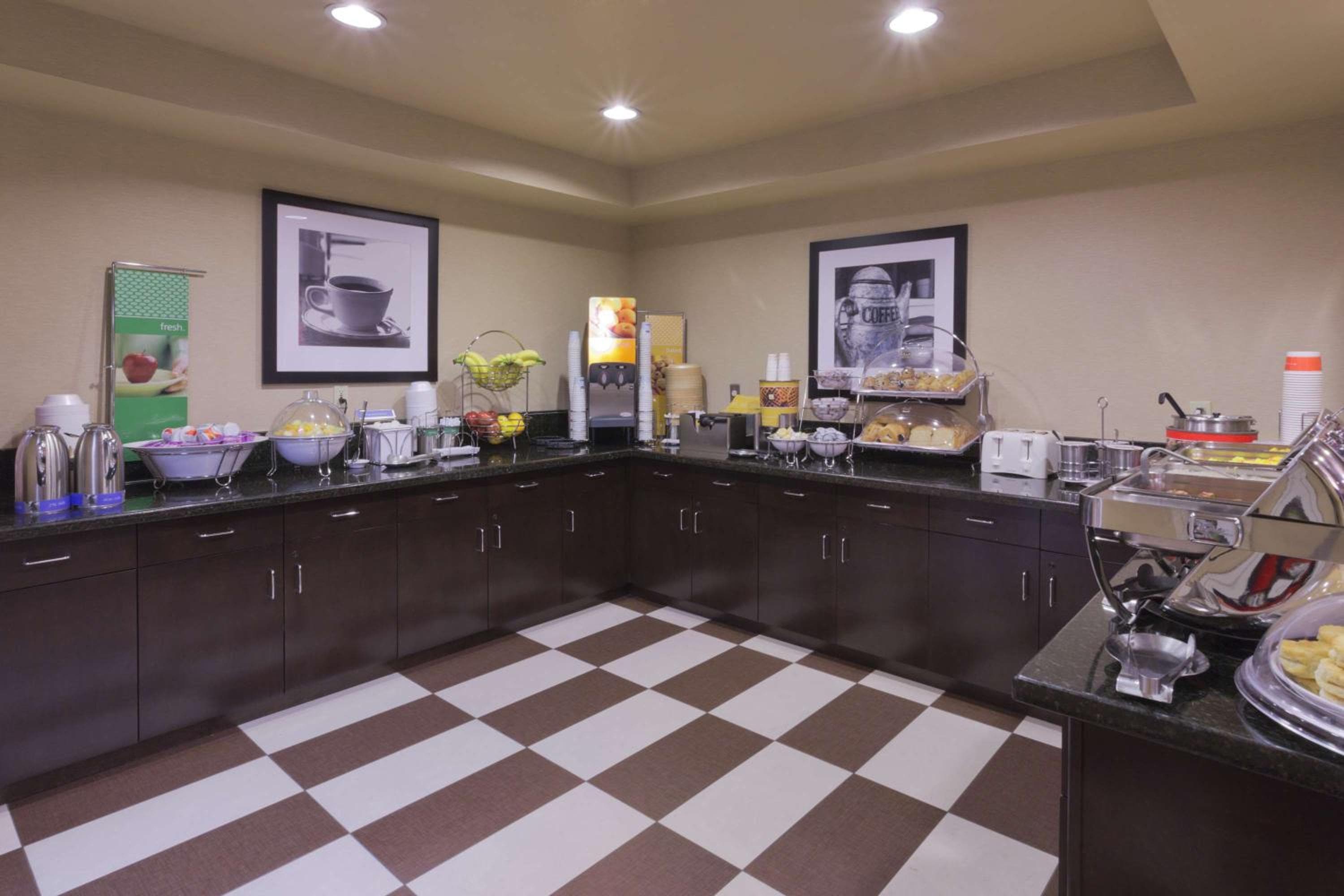 Hampton Inn Las Vegas/Summerlin — 15
