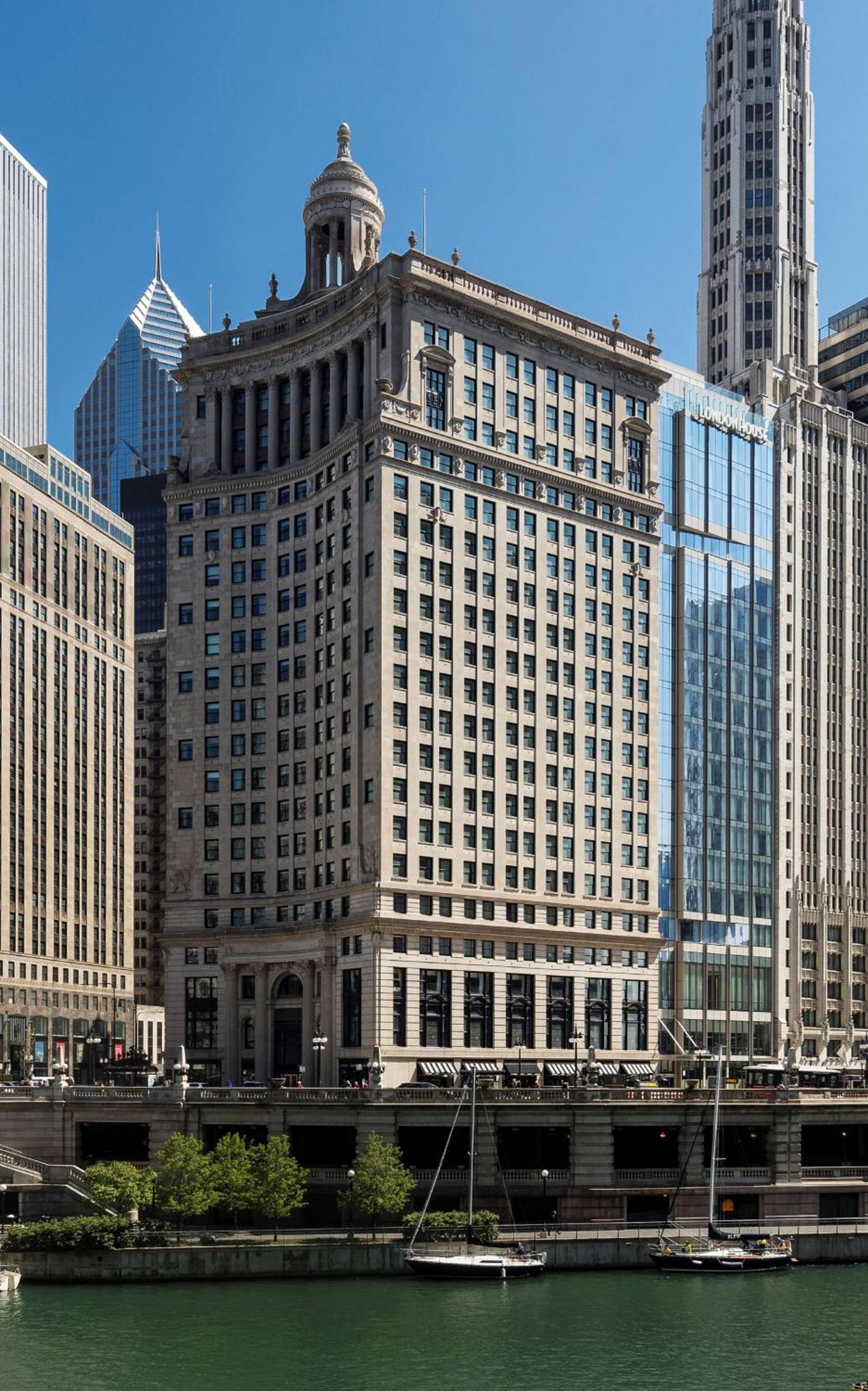 LondonHouse Chicago, Curio Collection by Hilton hotel, 85 East Wacker Drive   , Chicago, United States — photo 50