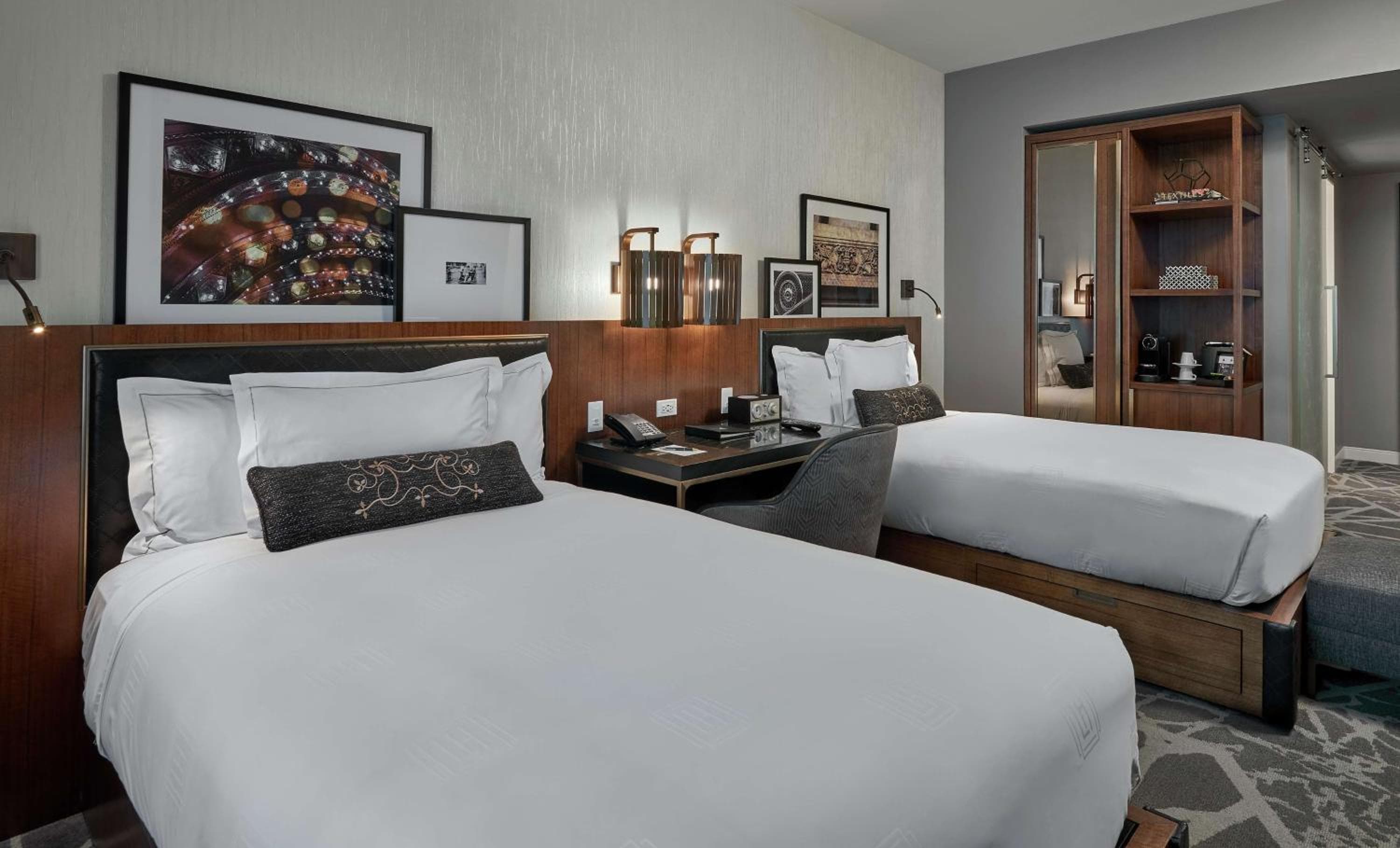LondonHouse Chicago, Curio Collection by Hilton hotel, 85 East Wacker Drive   , Chicago, United States — photo 67