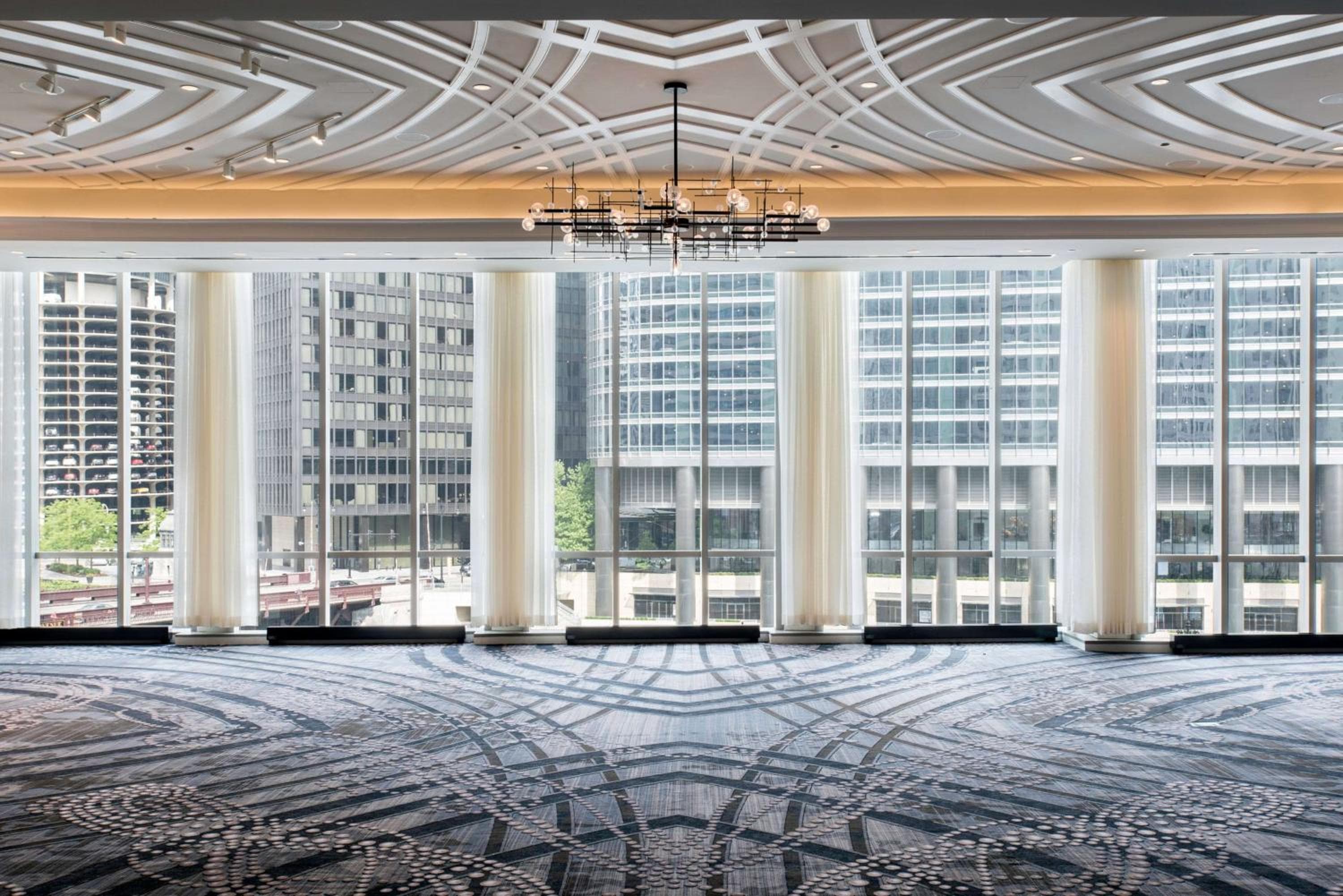 LondonHouse Chicago, Curio Collection by Hilton hotel, 85 East Wacker Drive   , Chicago, United States — photo 32