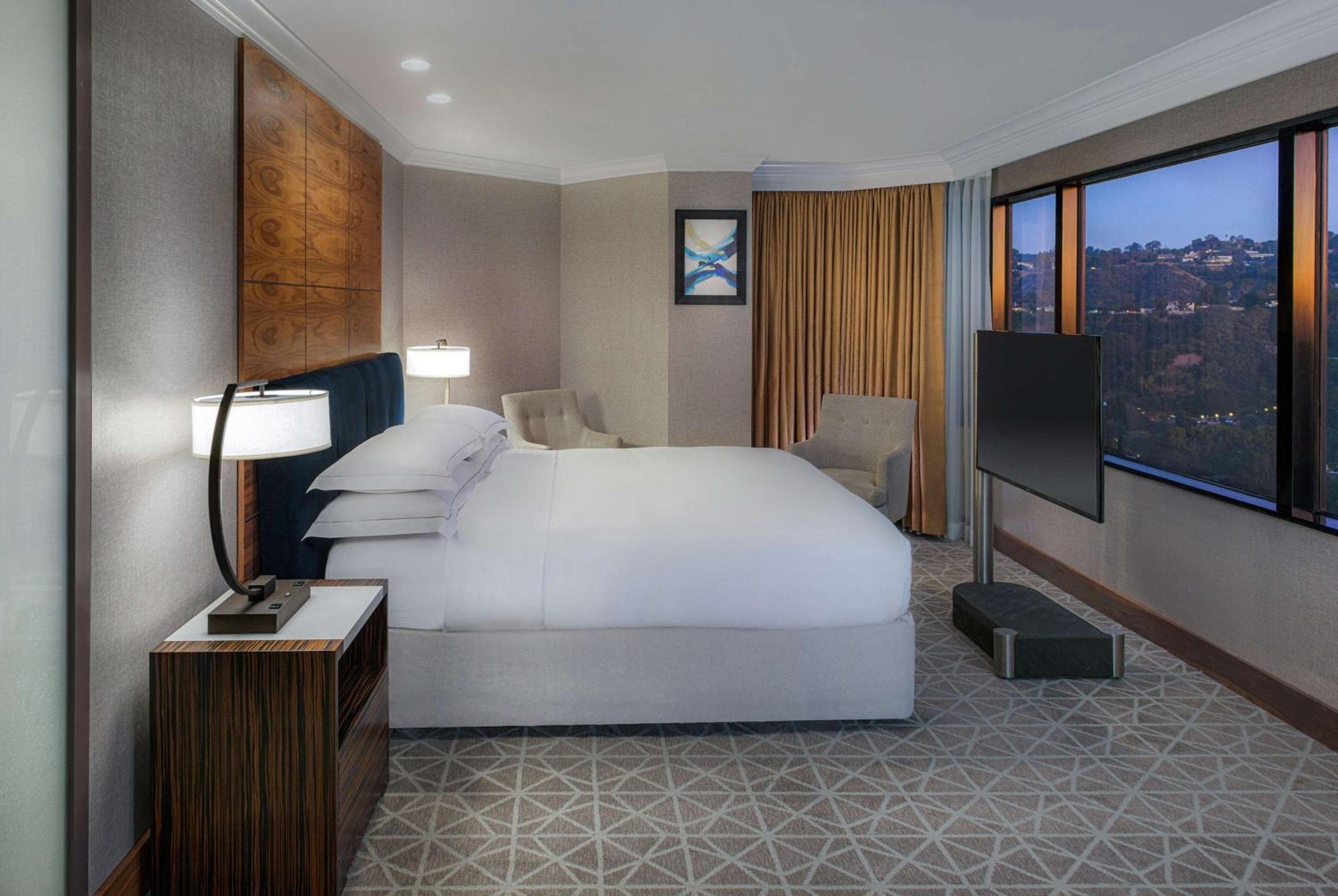 Hilton Los Angeles-Universal City — 28