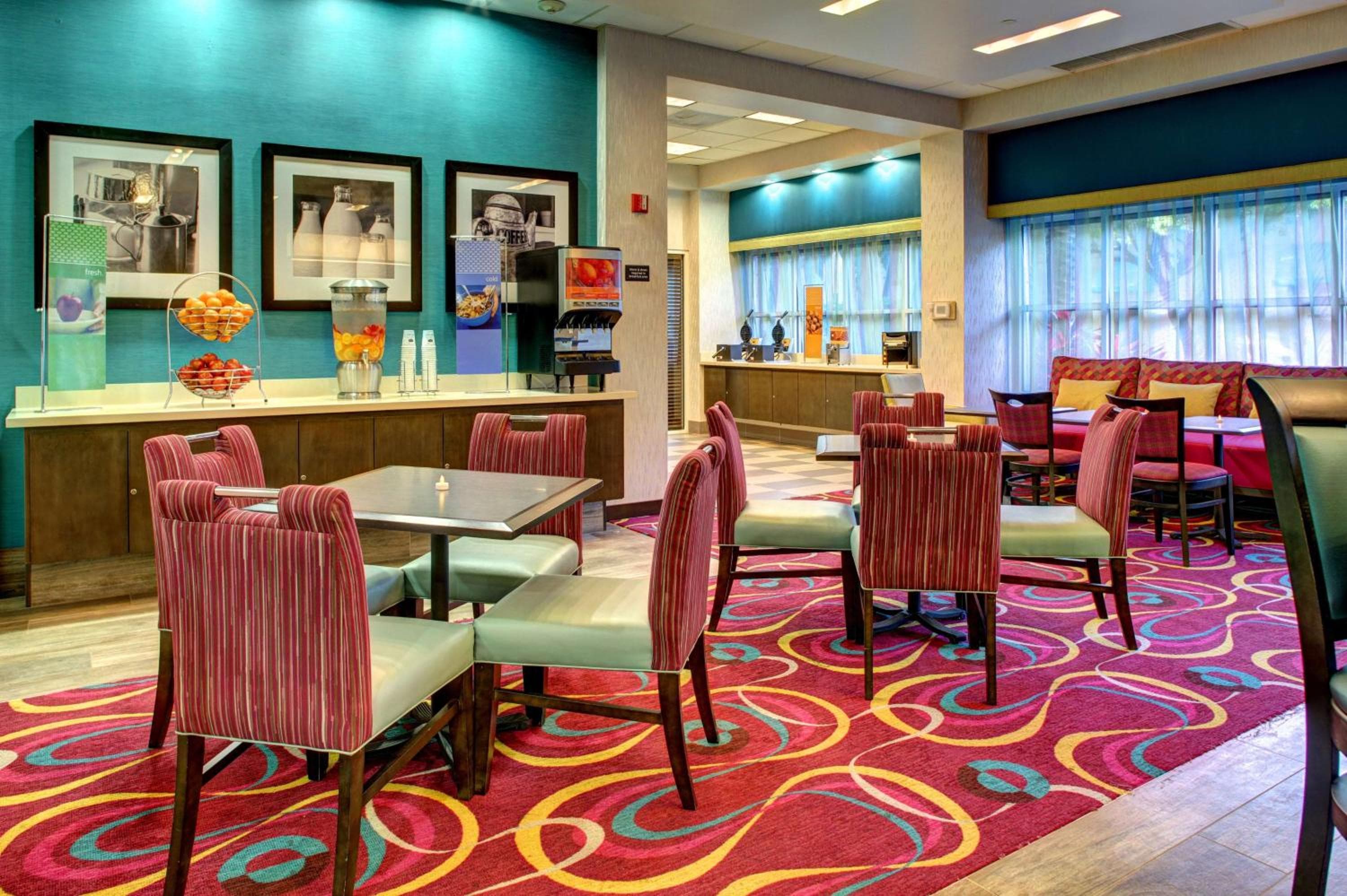 Hampton Inn Miami-Coconut Grove/Coral Gables — 10