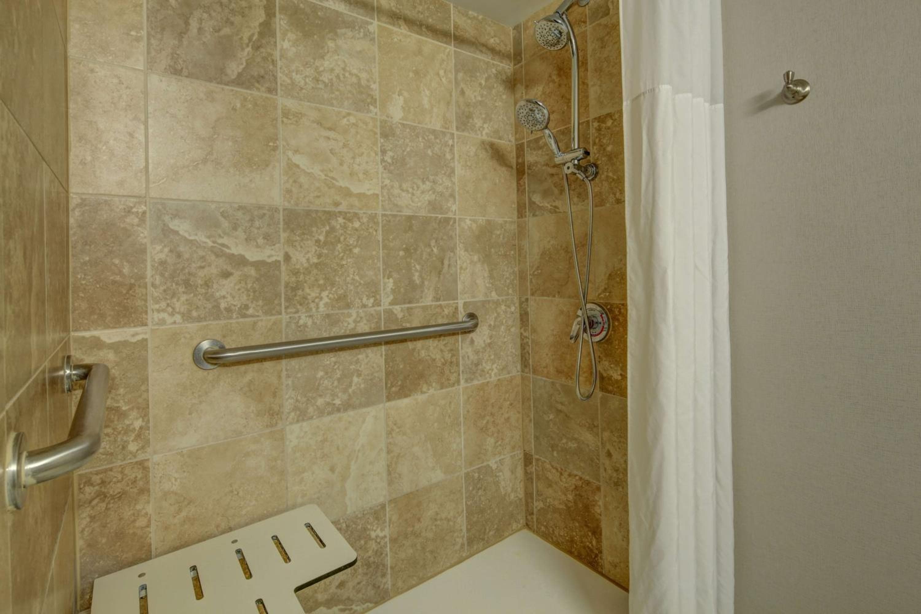Hampton Inn Miami-Coconut Grove/Coral Gables — 15