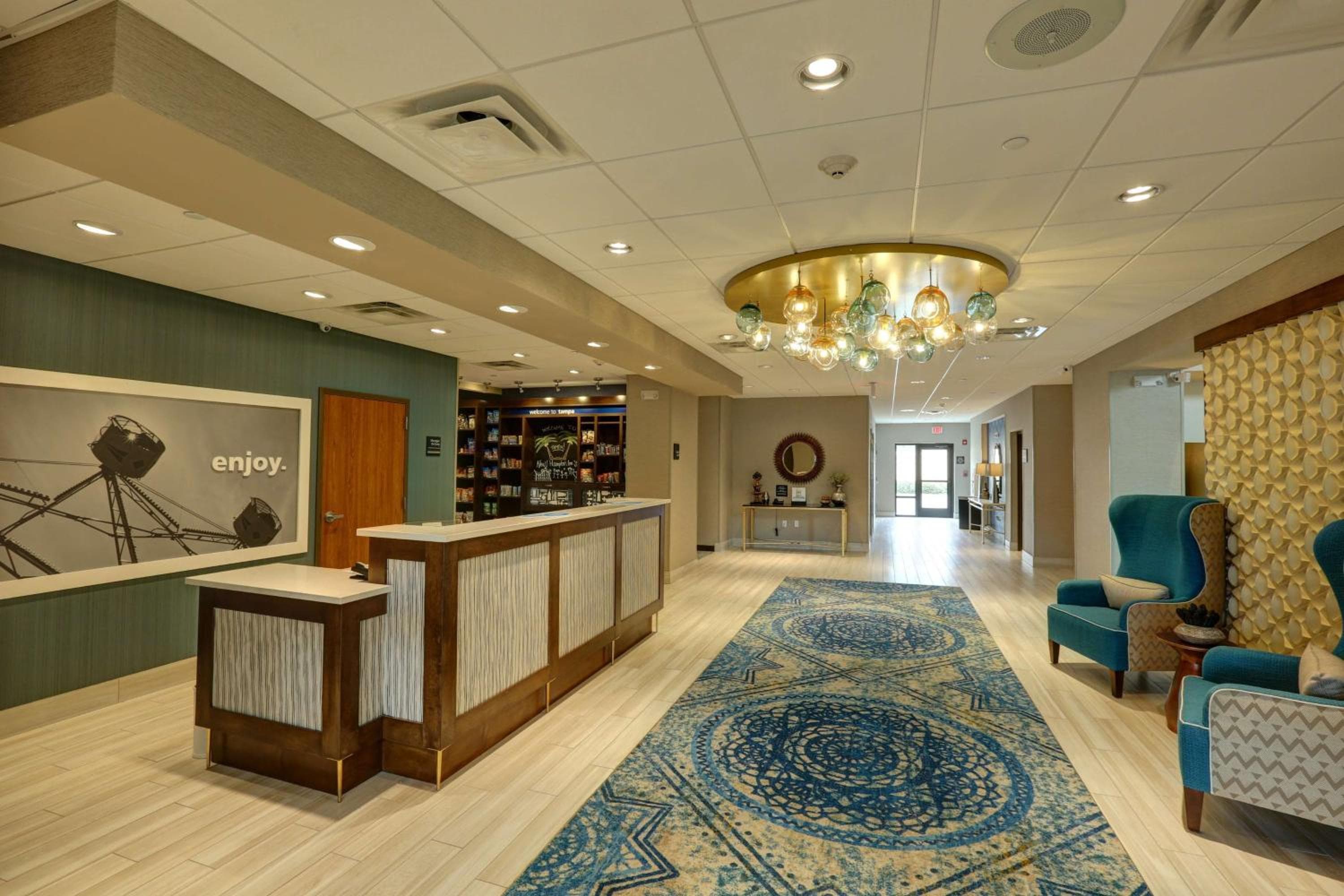Hampton Inn & Suites by Hilton Tampa Busch Gardens Area — 5