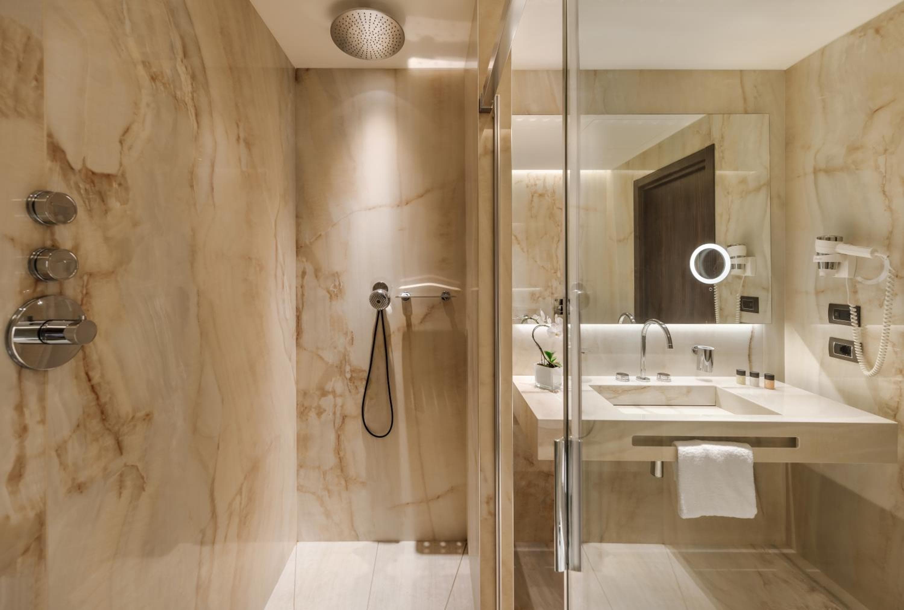 Hotel Dei Cavalieri Milano Duomo hotel, Piazza Giuseppe Missori, 1, Milan, Italy — photo 30