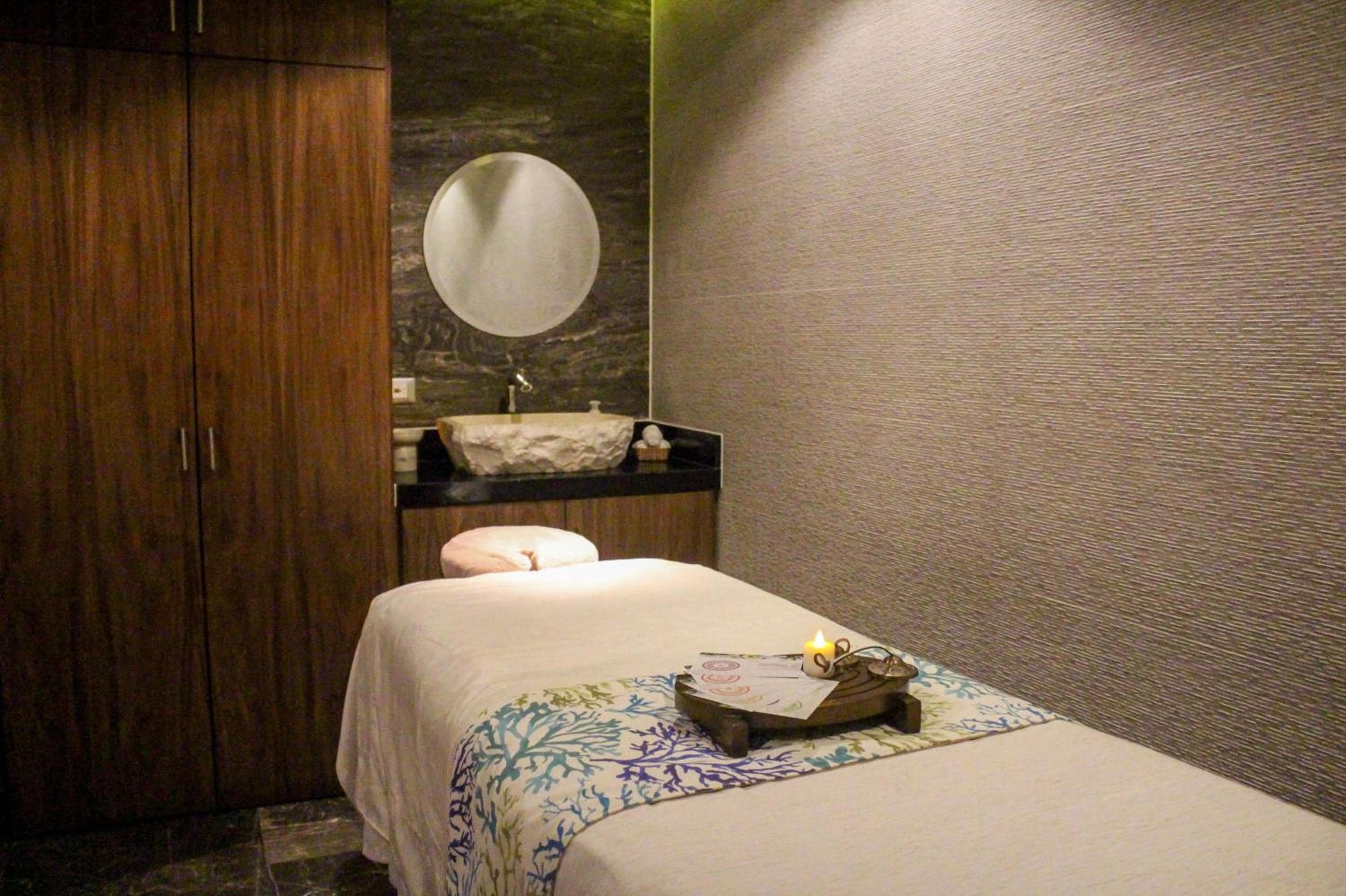 The Fives Downtown Hotel & Residences, Curio Collection by Hilton — 29
