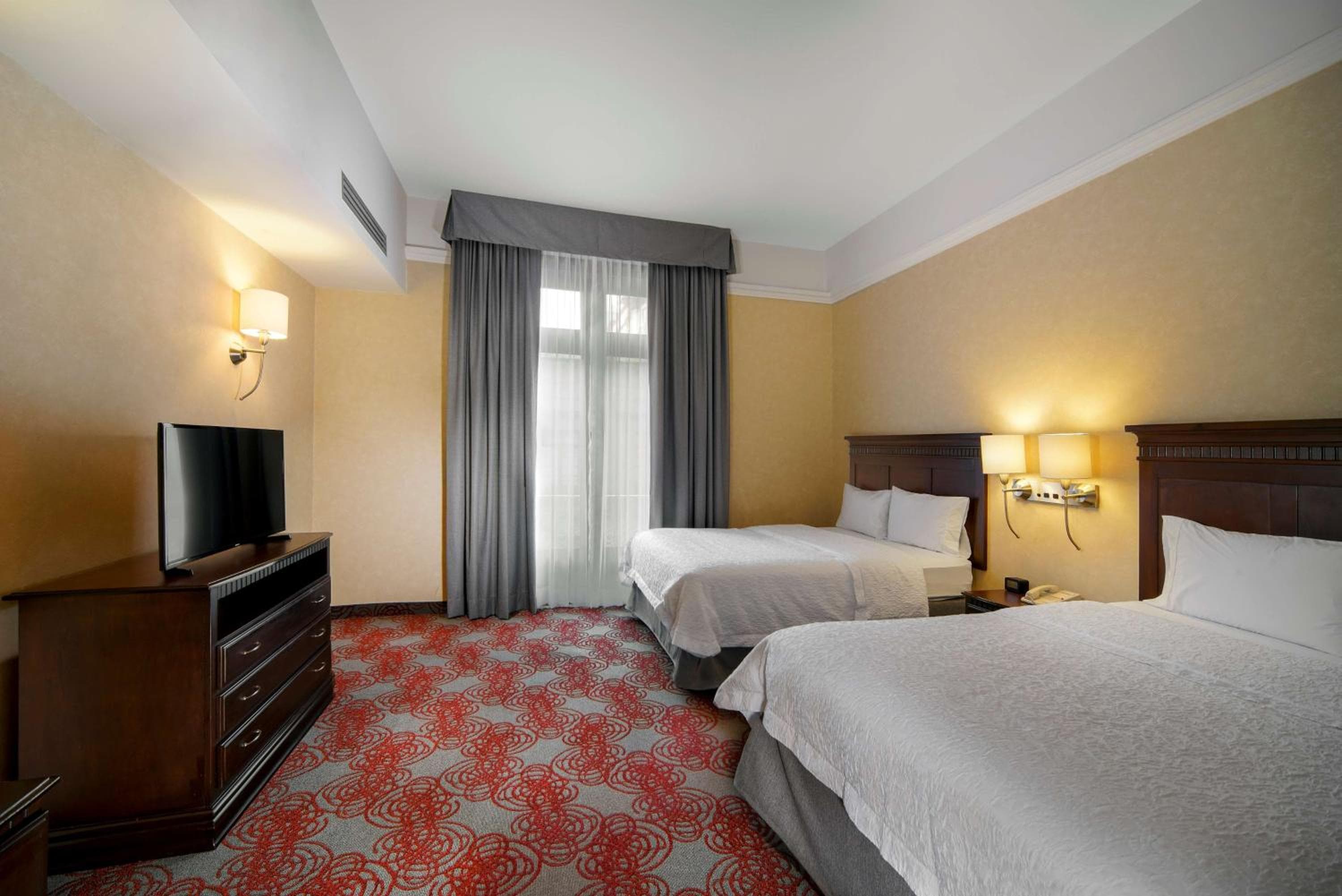 Hampton Inn & Suites Mexico City - Centro Historico — 21
