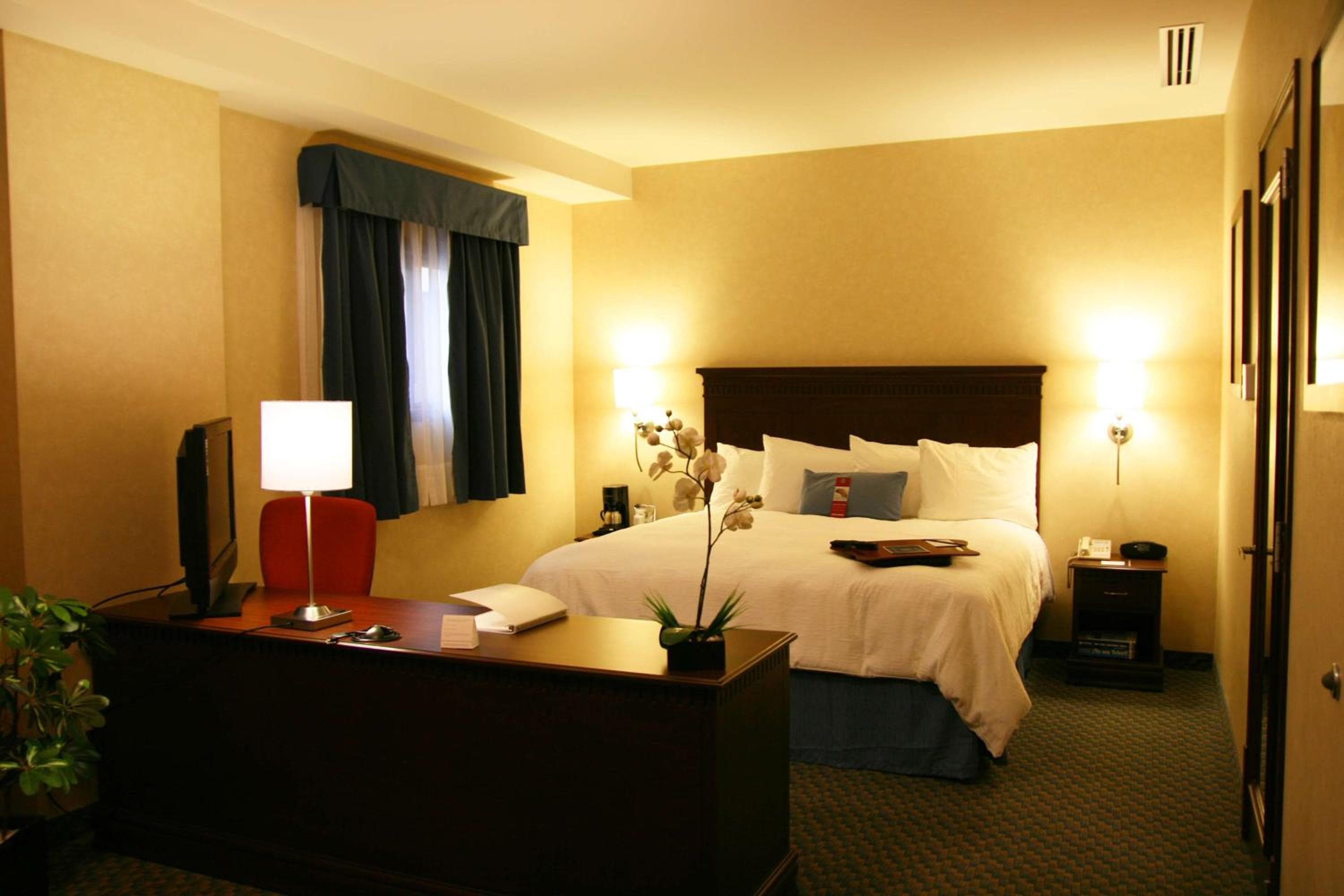 Hampton Inn & Suites Mexico City - Centro Historico — 15