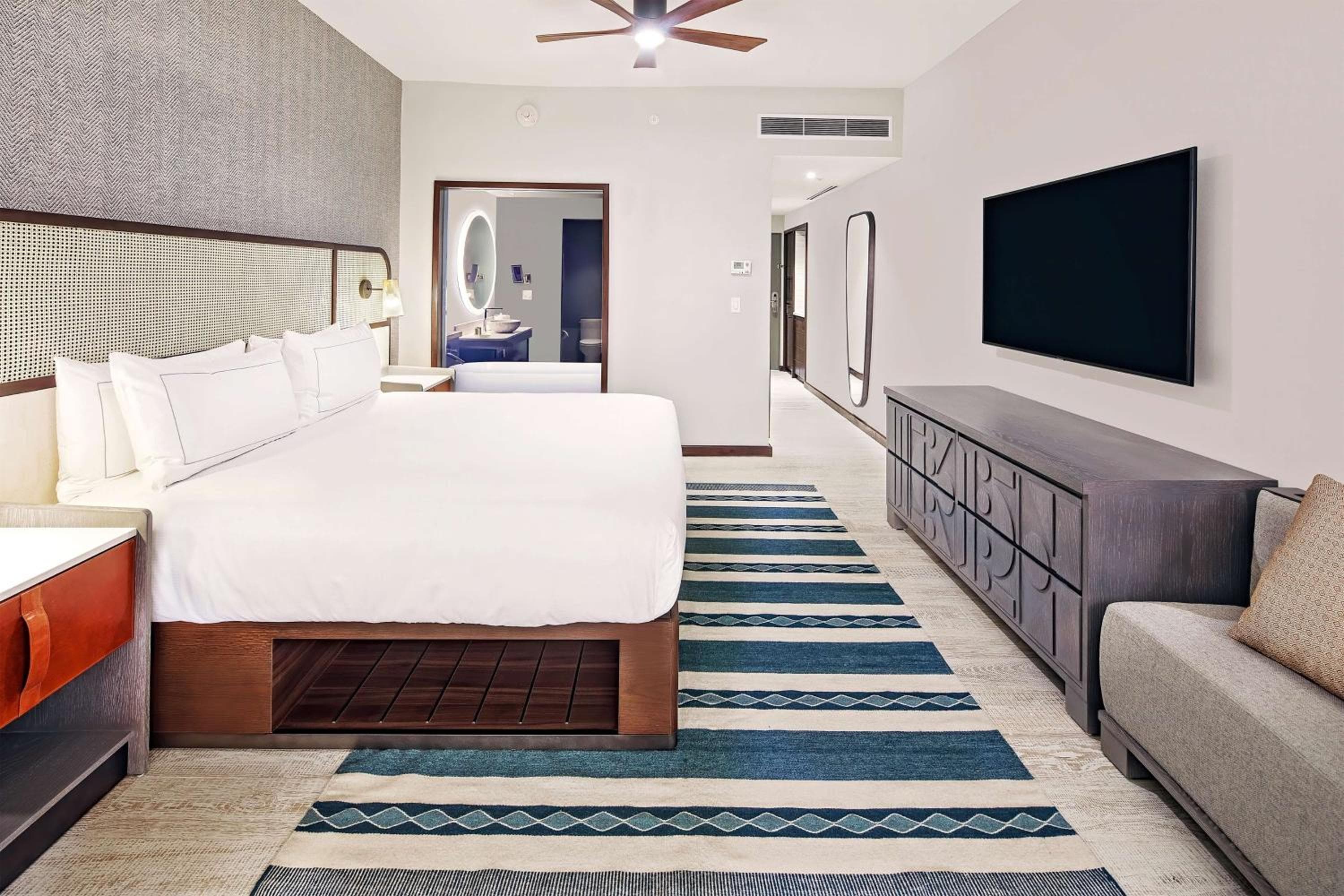 Hilton Grand Vacations Club La Pacifica Los Cabos — 9