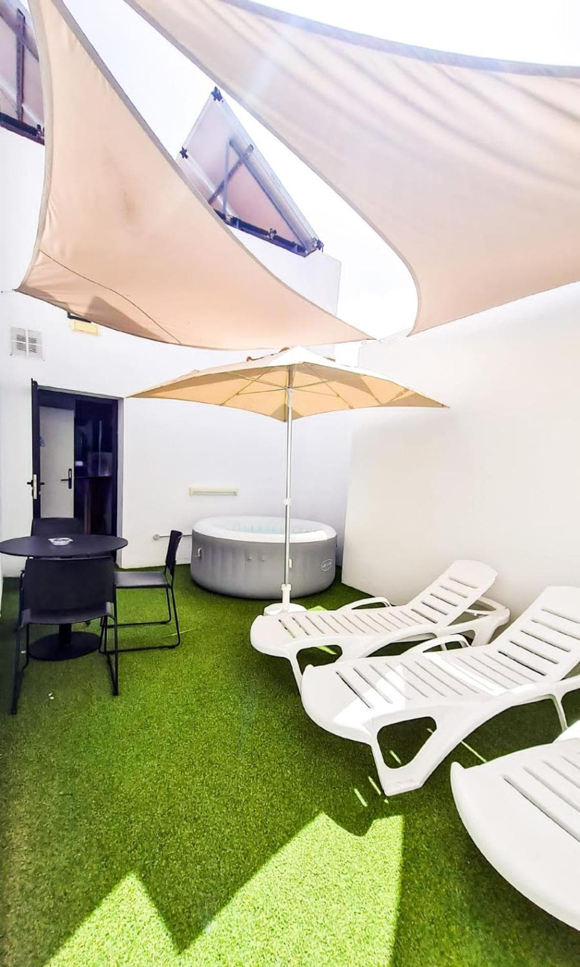 Atypicap Capsule Hostel — 4