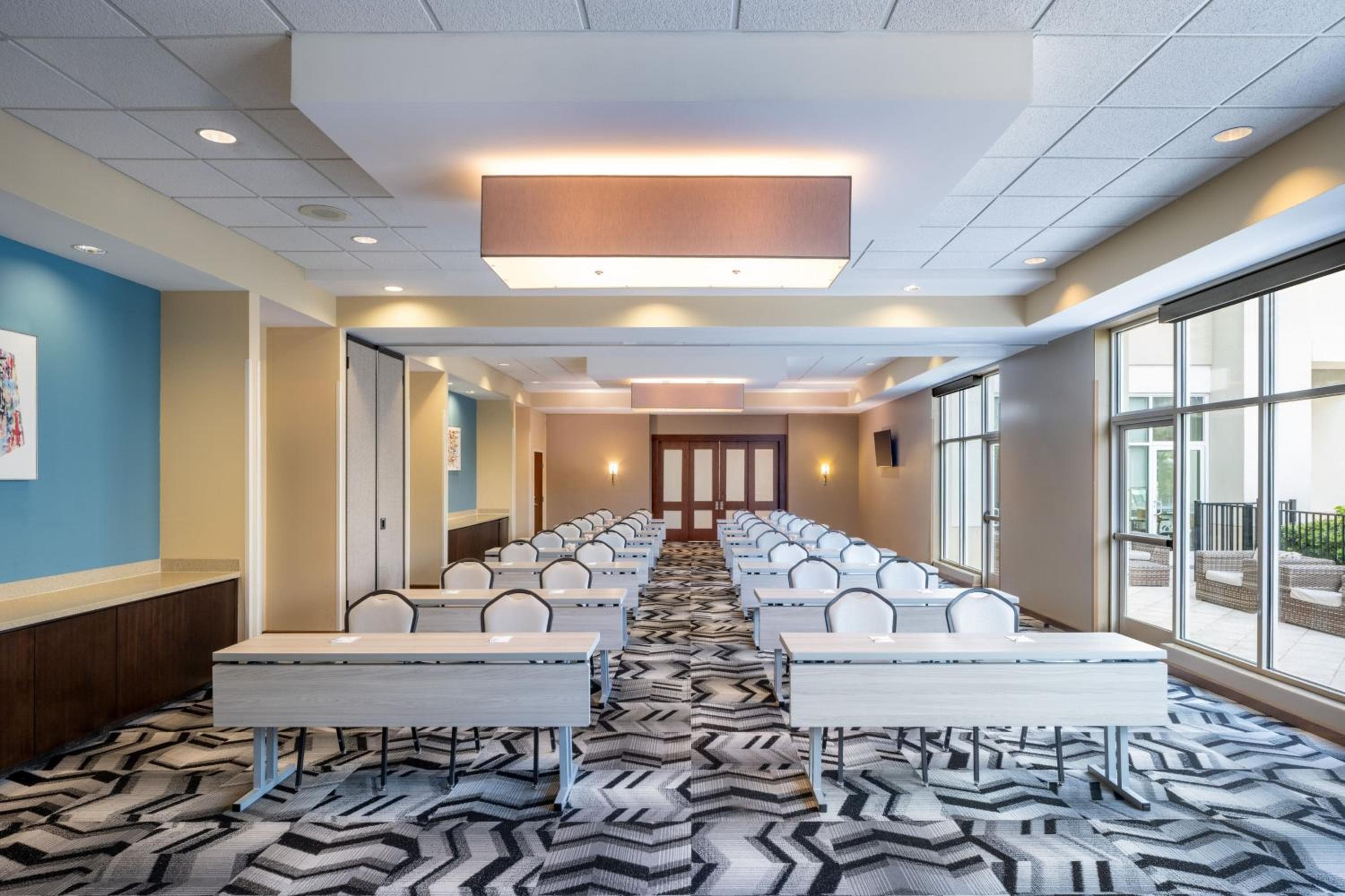 TownePlace Suites Orlando at FLAMINGO CROSSINGS Town Center, Western Entrance — 3