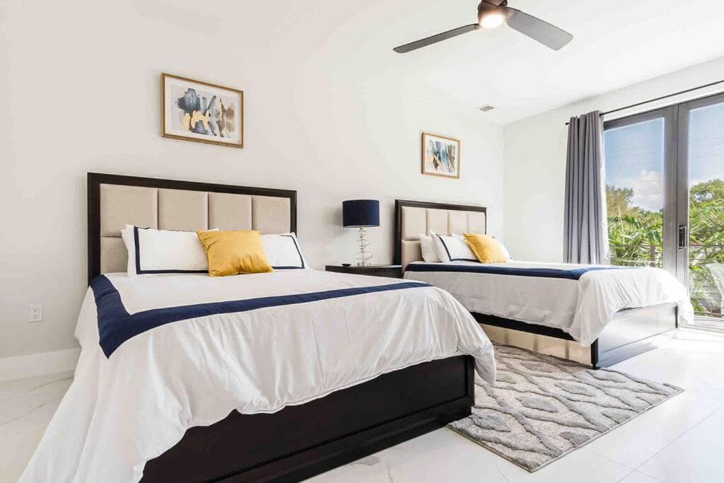 Luxury Paradise walk to Las Olas -5 mins to Beach — 23