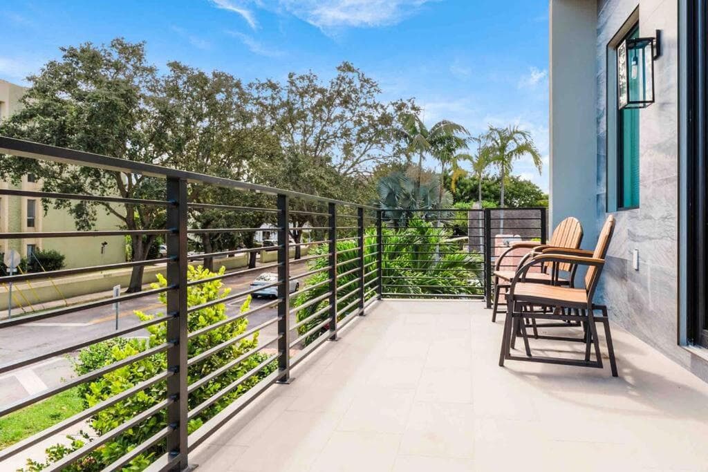 Luxury Paradise walk to Las Olas -5 mins to Beach — 25