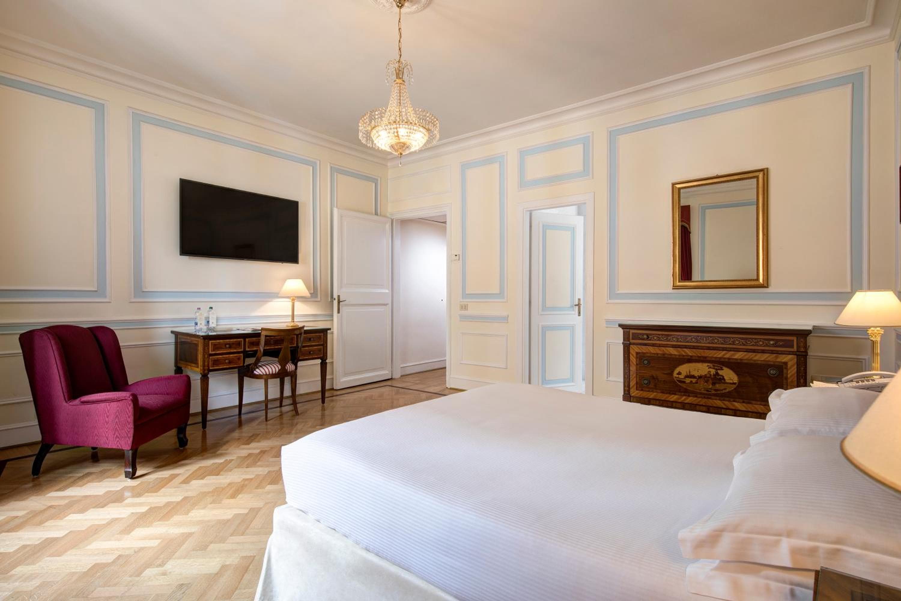 Hotel Quirinale — 16