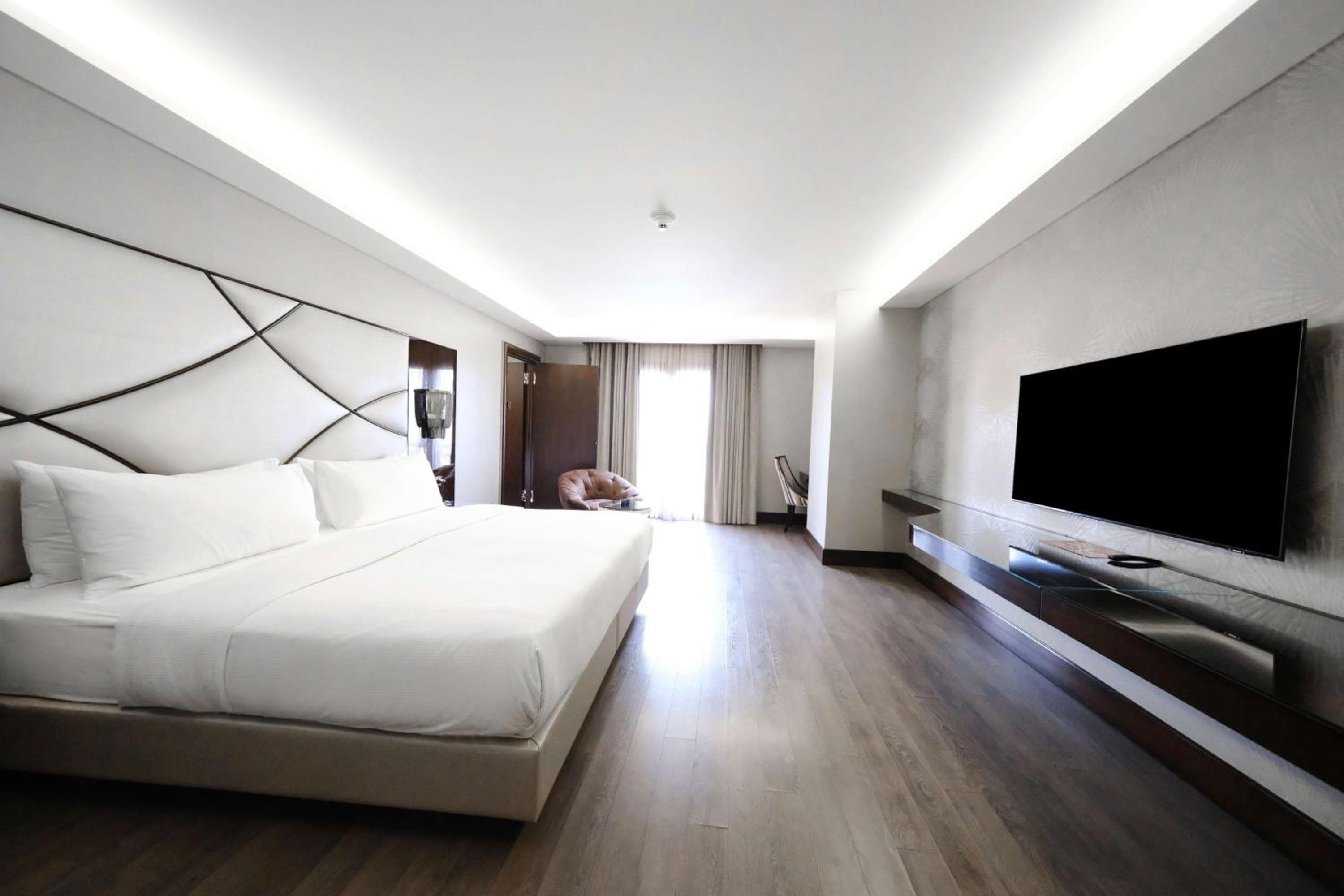 DoubleTree by Hilton Istanbul Gayrettepe — 10