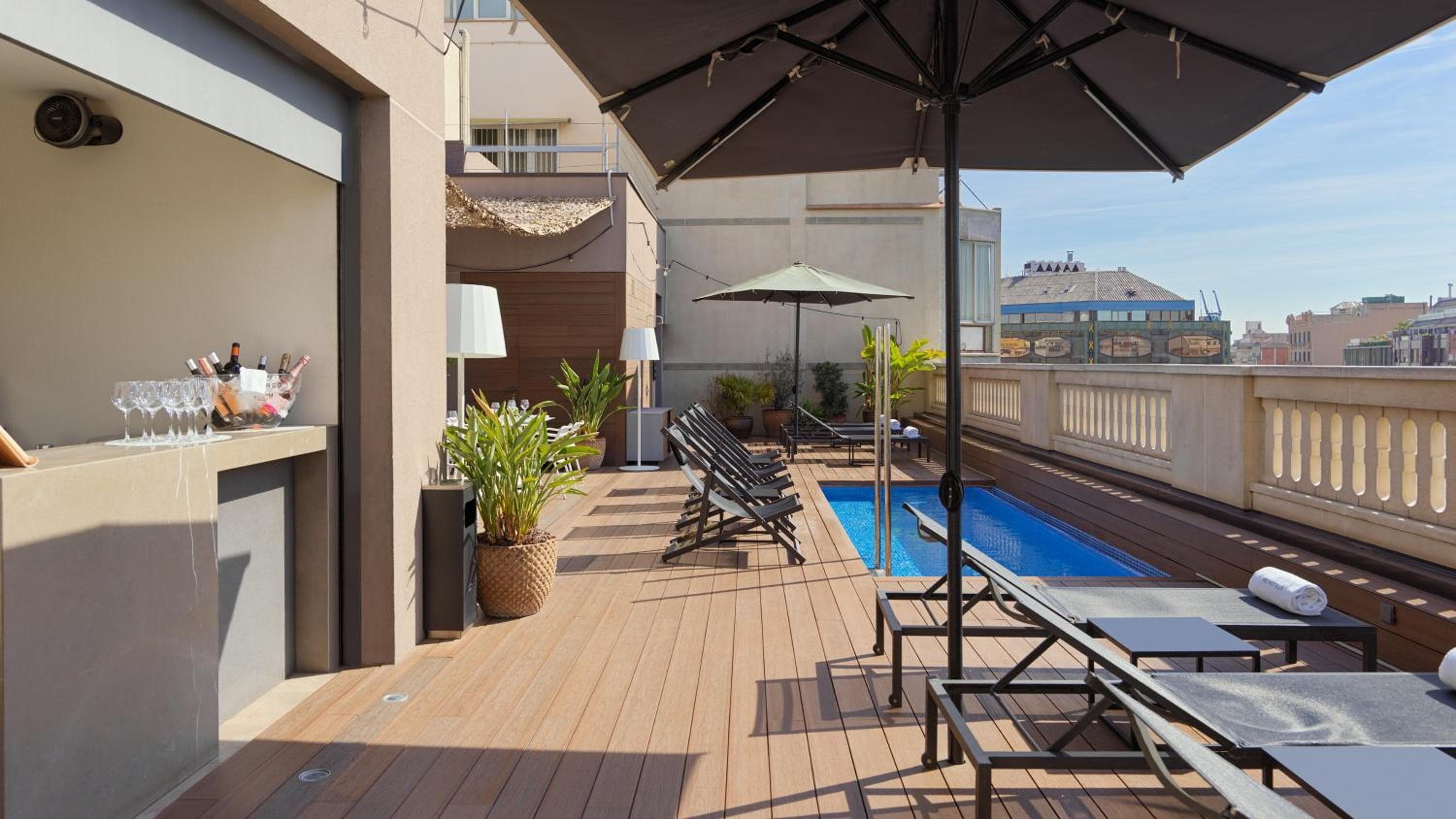 H10 Urquinaona Plaza — 24
