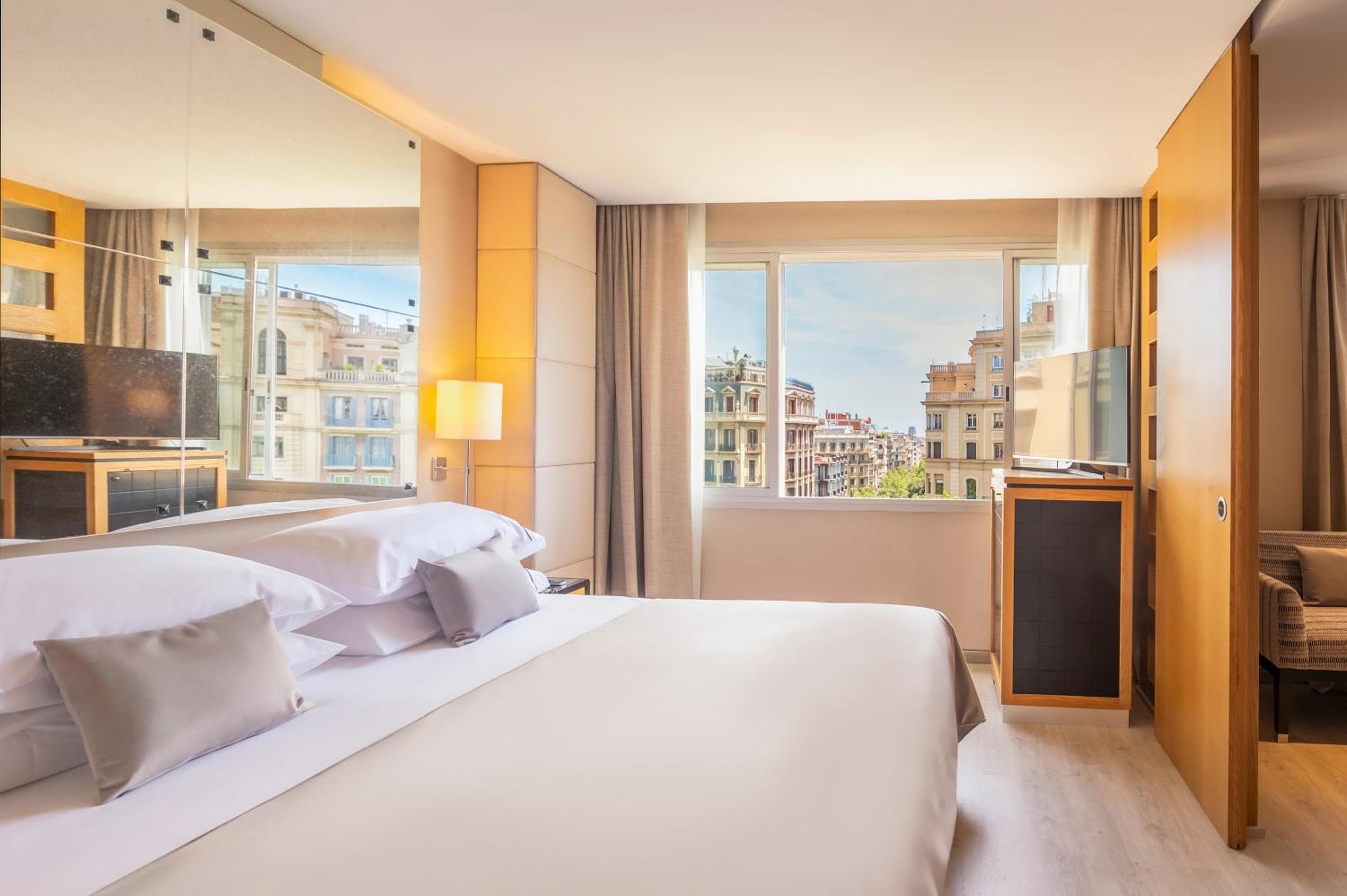 Hesperia Barcelona Presidente — 7