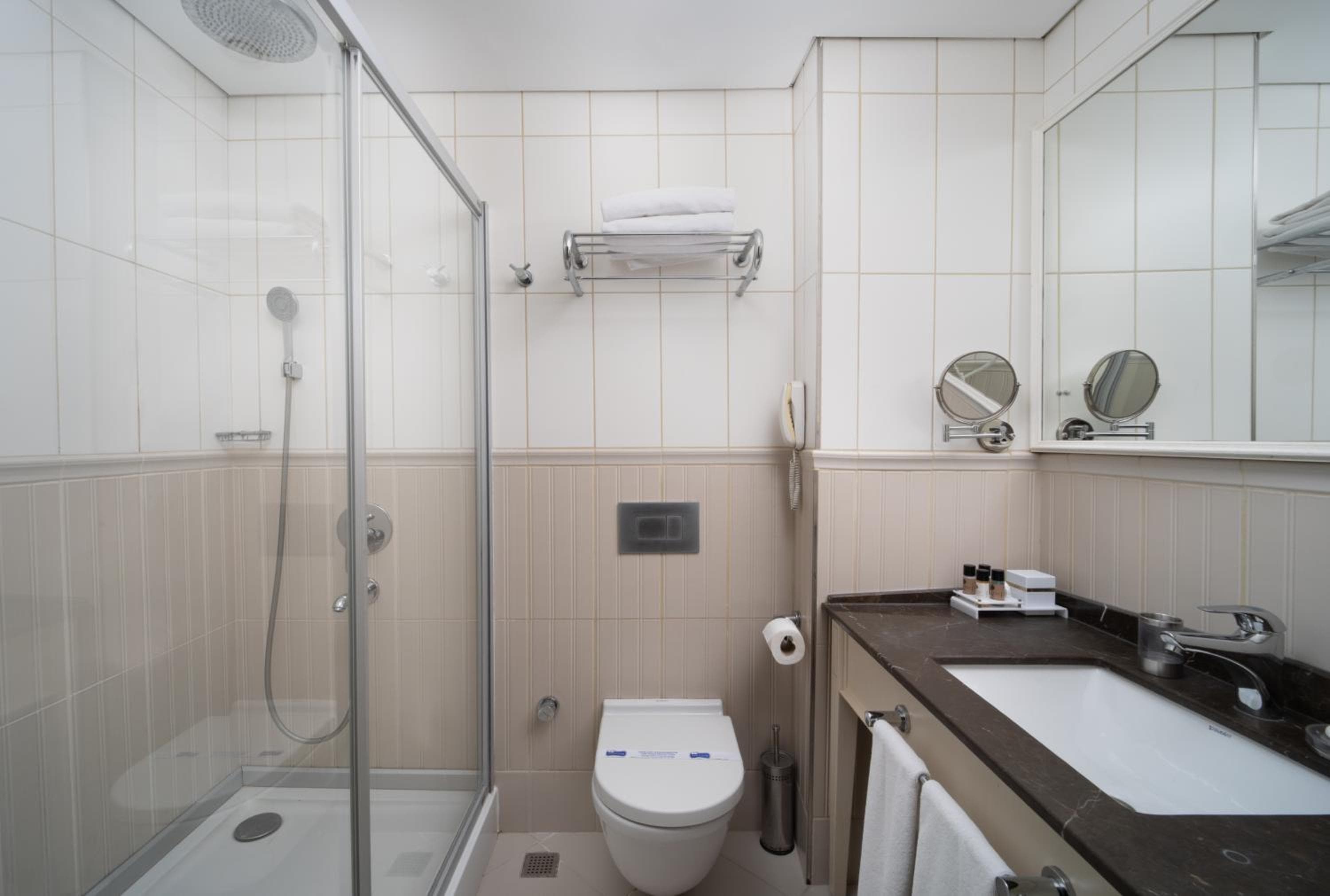 Recital Hotel — 24