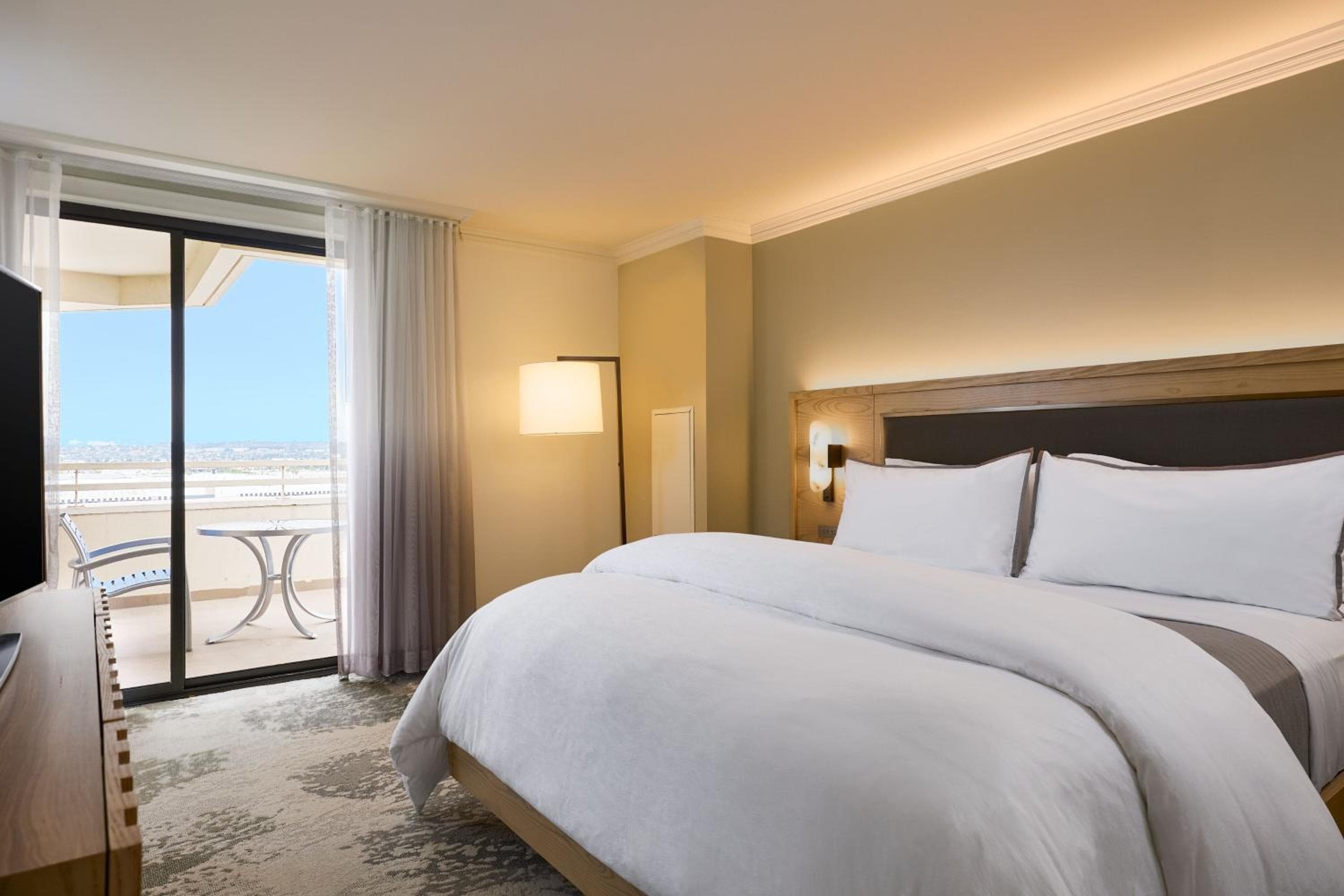 The Westin Los Angeles Airport — 21