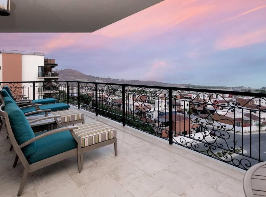 Stunning 3BR Condo with Ocean Views, Golf Course & Resort Amenities — 20