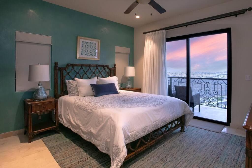 Stunning 3BR Condo with Ocean Views, Golf Course & Resort Amenities — 15
