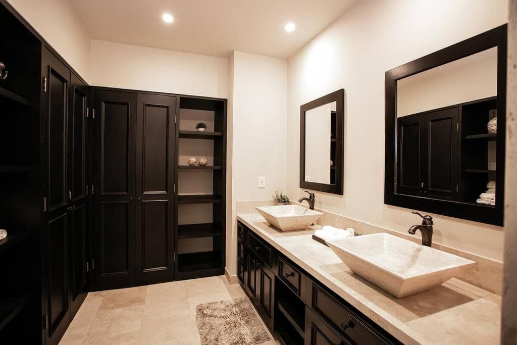 Stunning 3BR Condo with Ocean Views, Golf Course & Resort Amenities — 23