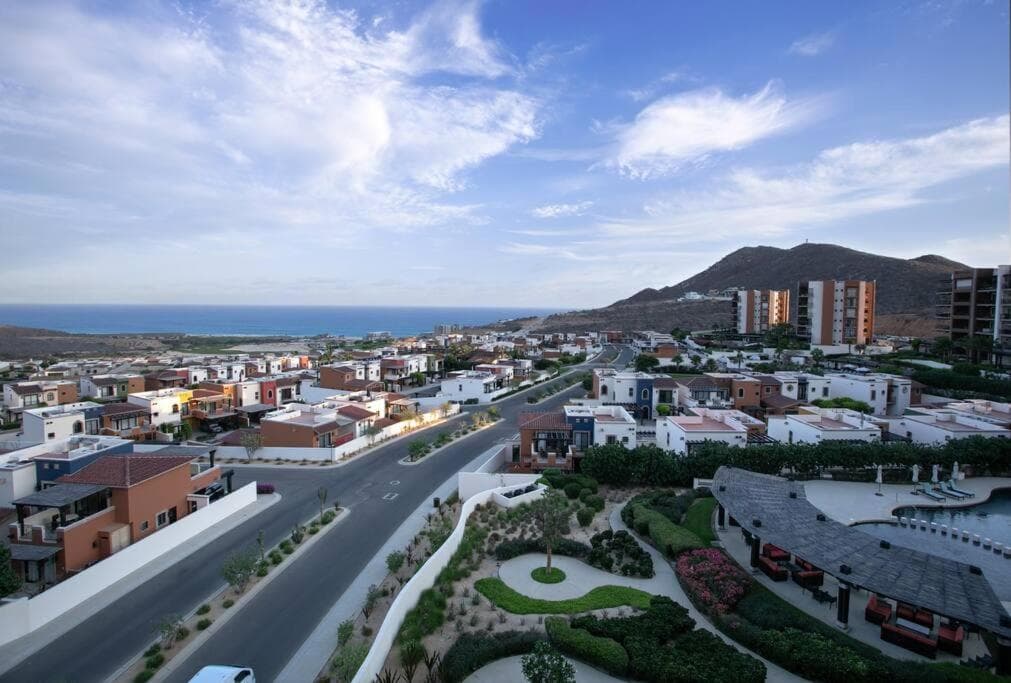 Exquisitos resorts con acceso a condominios de 3 habitaciones con vista al mar — 1