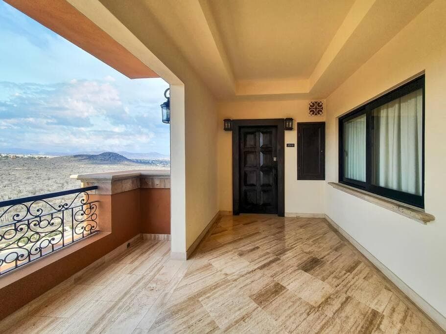 Exquisitos resorts con acceso a condominios de 3 habitaciones con vista al mar — 22
