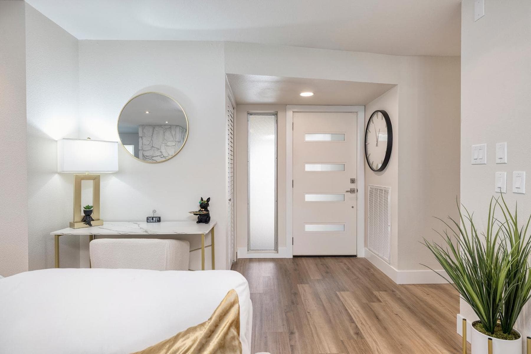Single Story minutes from Summerlin with RV Parking & Dog Friendly — 16